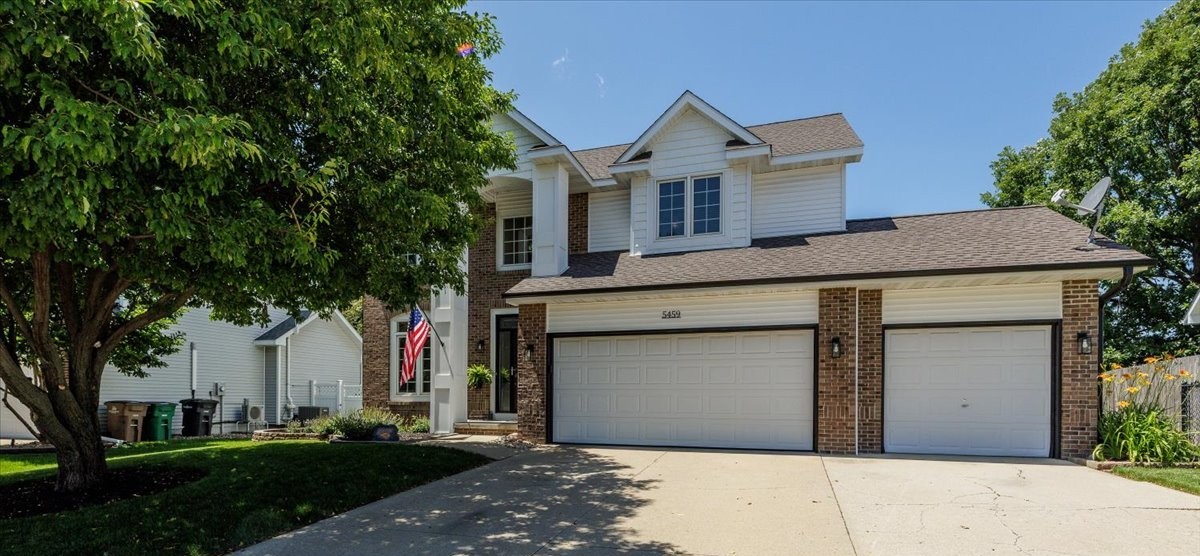 5459 Coachlight Drive — photo