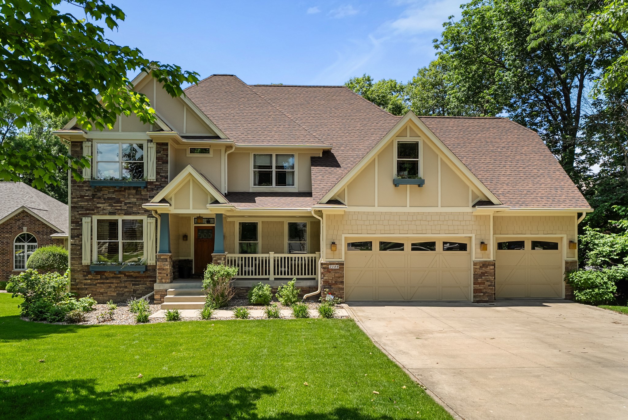 2108 SW Westwinds Drive — photo