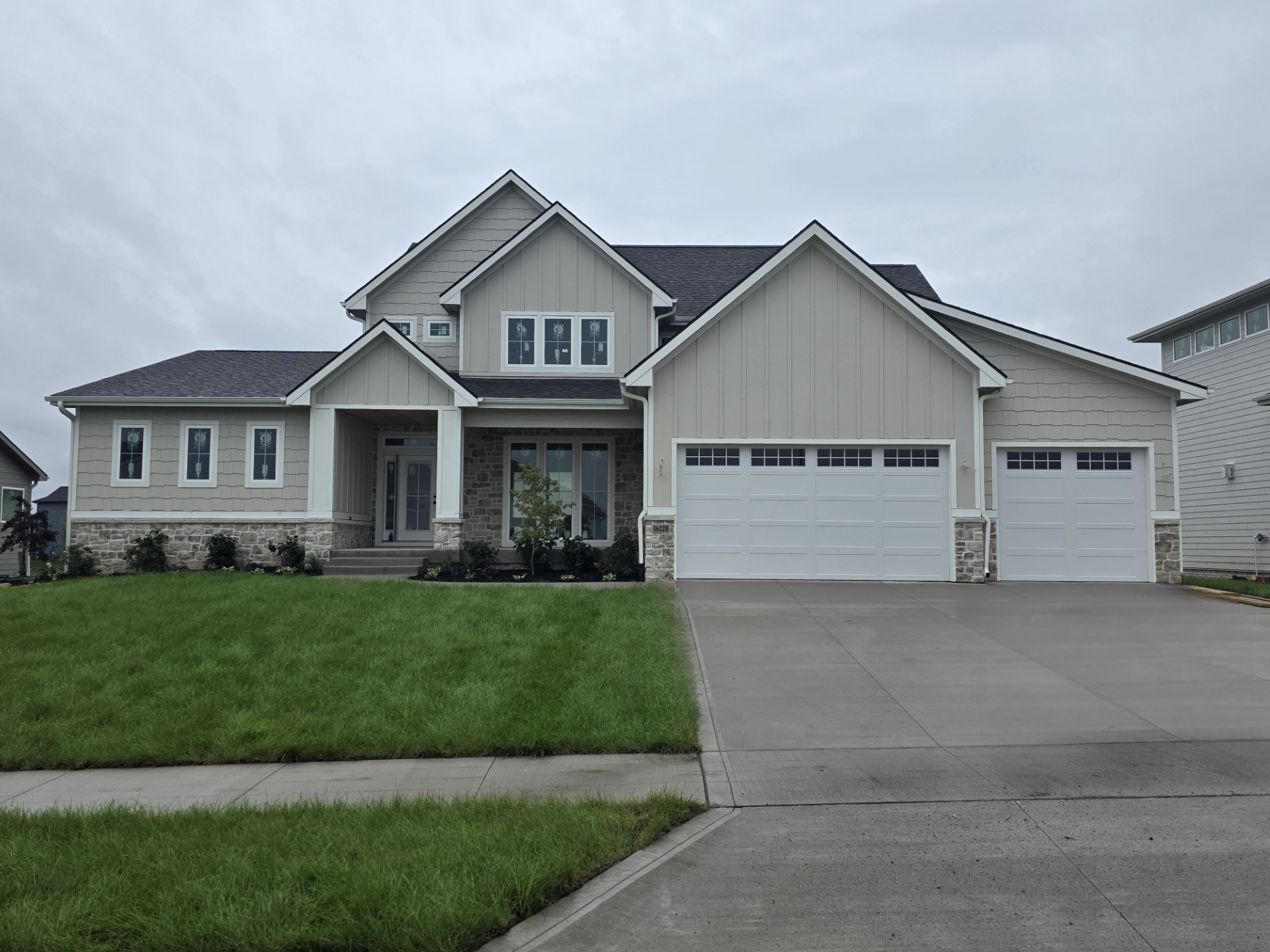 16220 Sharon Drive — photo