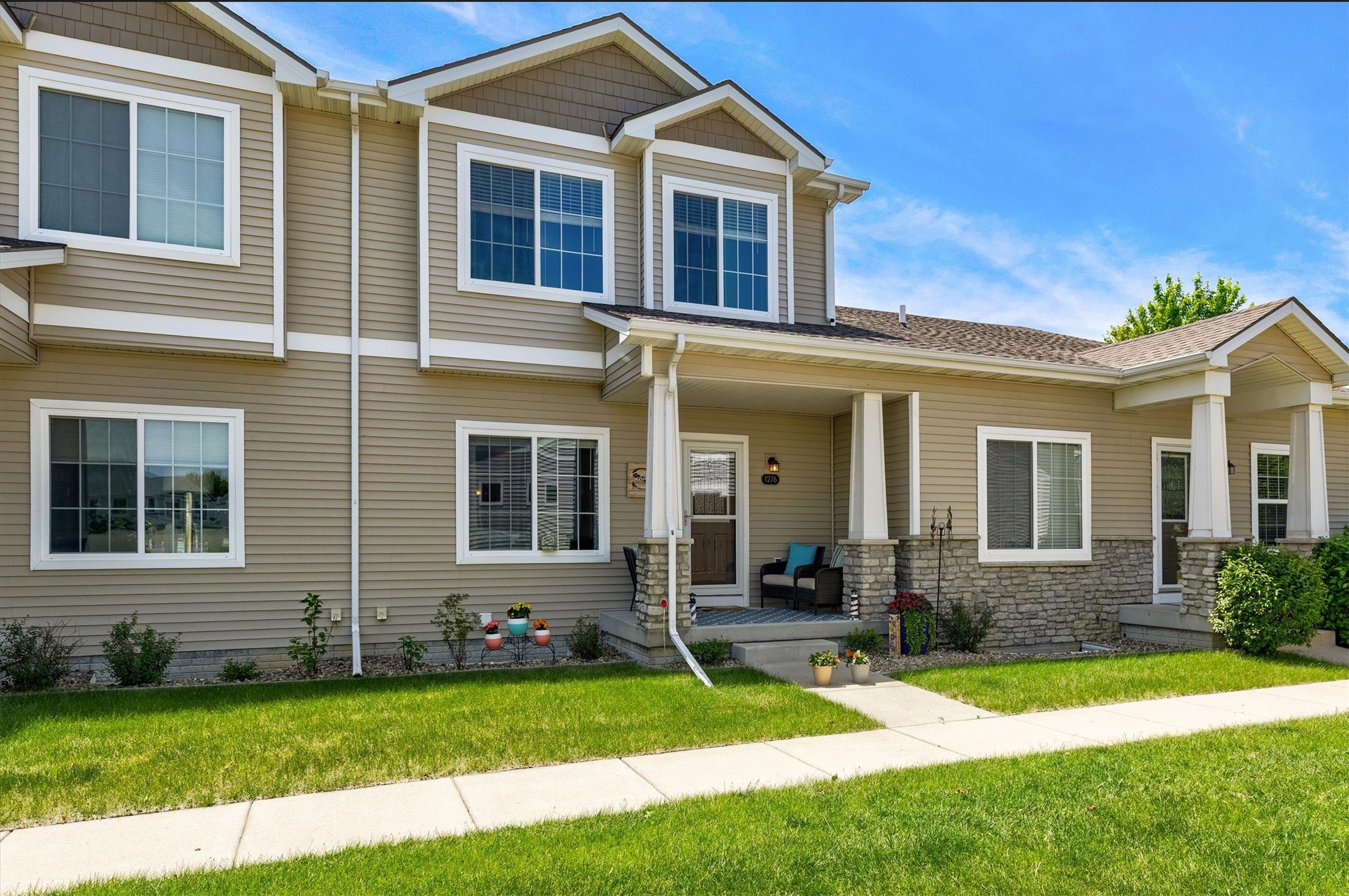 1276 SE Williams Court — photo