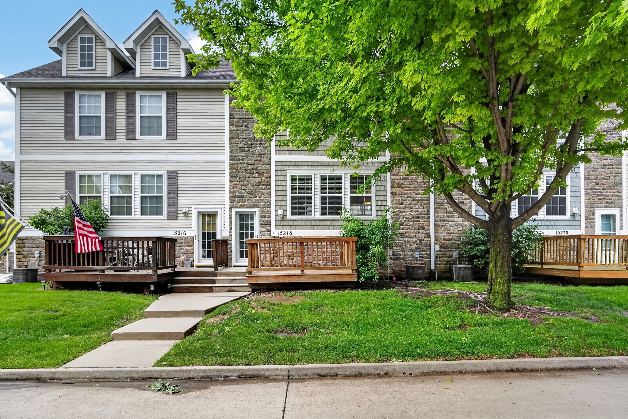 15218 Greenbelt Drive — photo