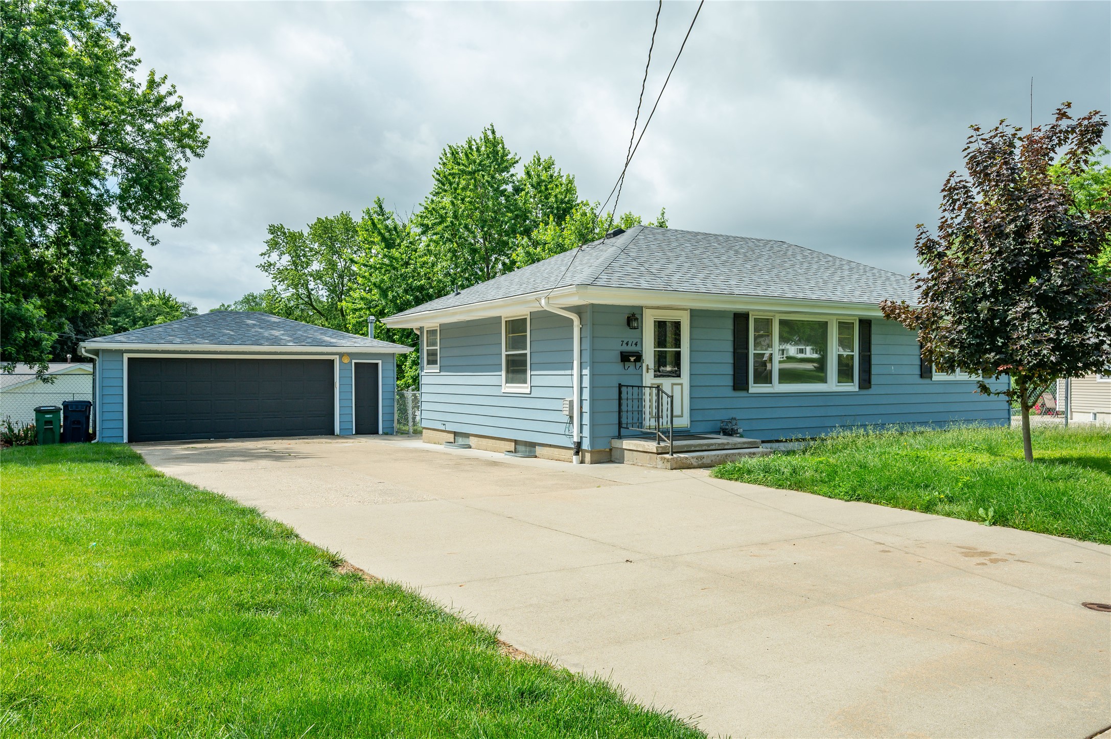 7414 Dennis Drive — photo