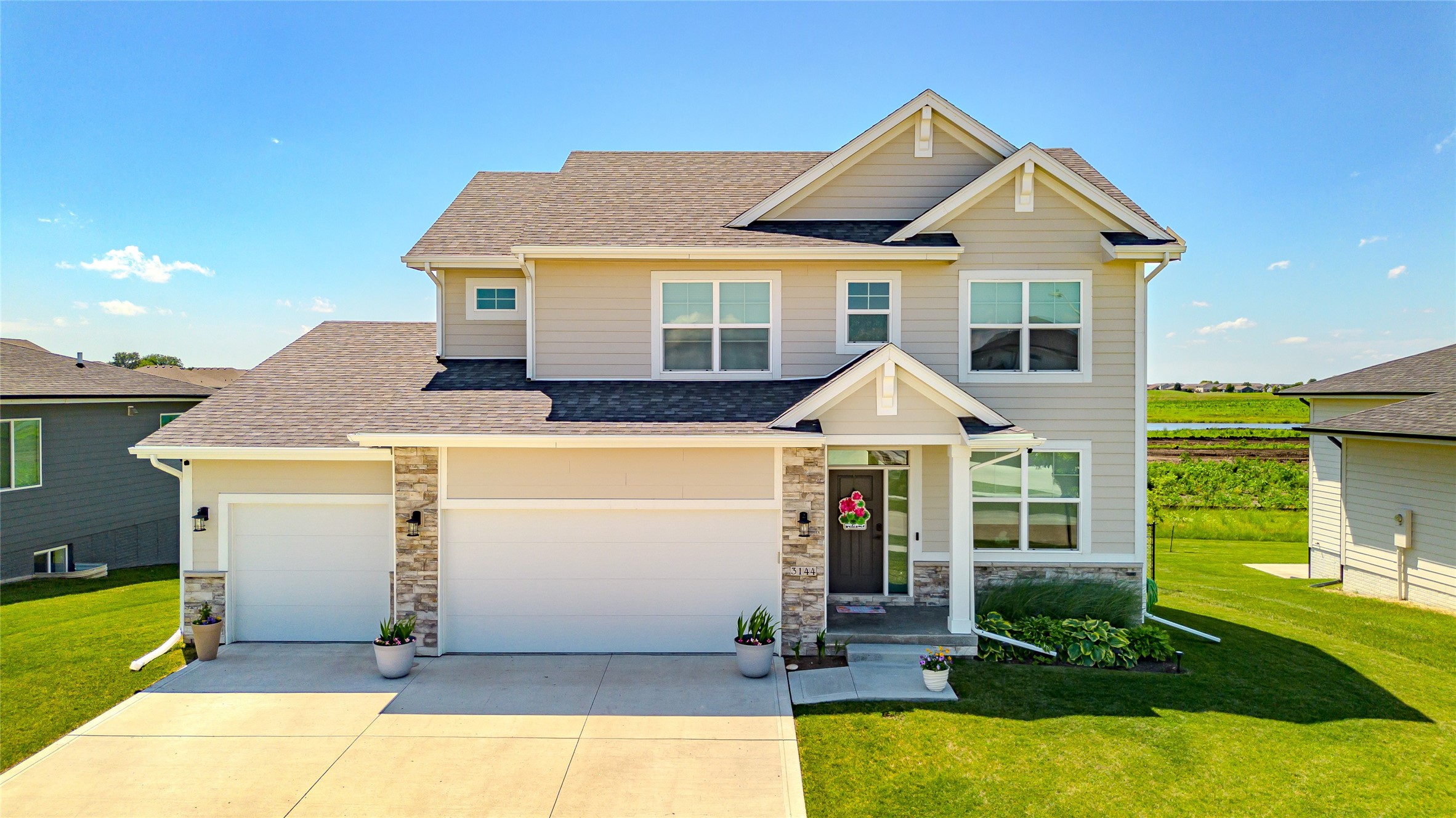 3144 Lakeview Drive SE — photo