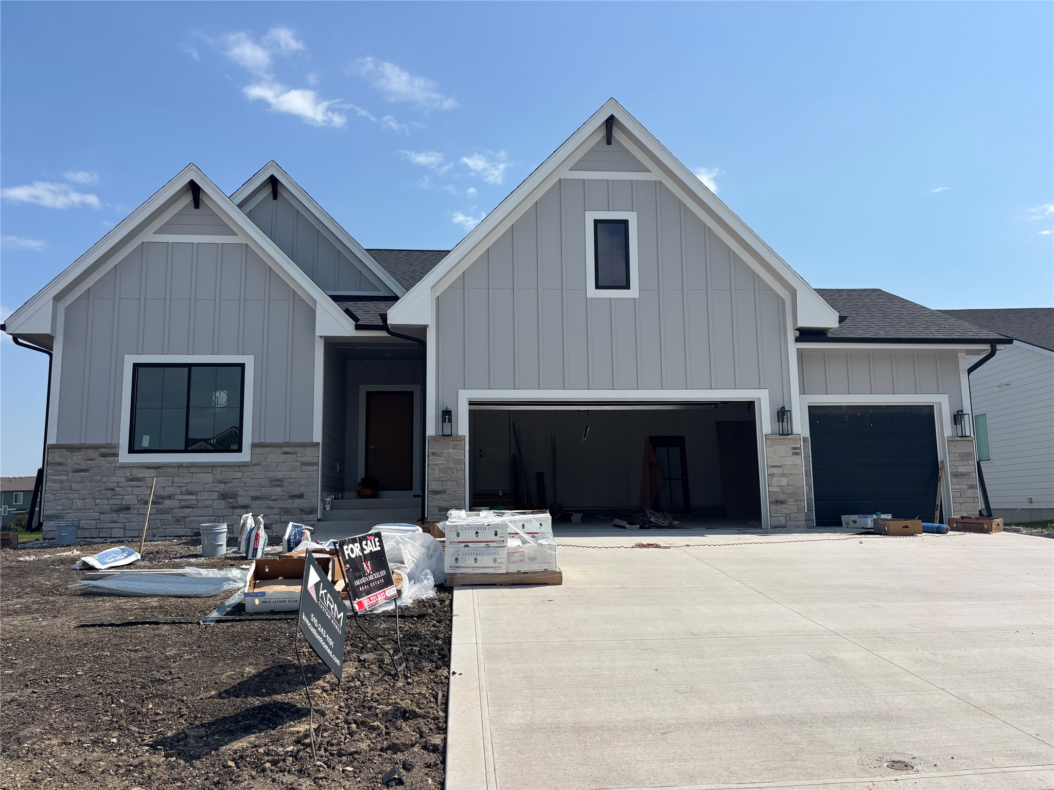 420 NW Ryder Drive — photo
