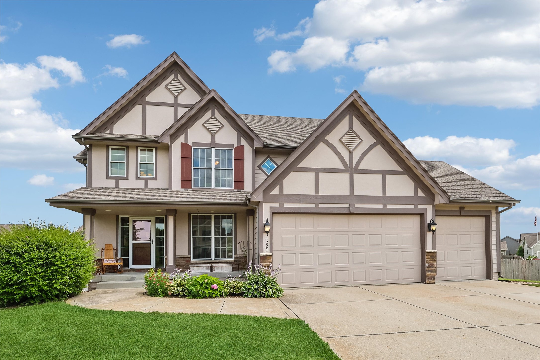 4221 SW Camden Ridge Drive — photo
