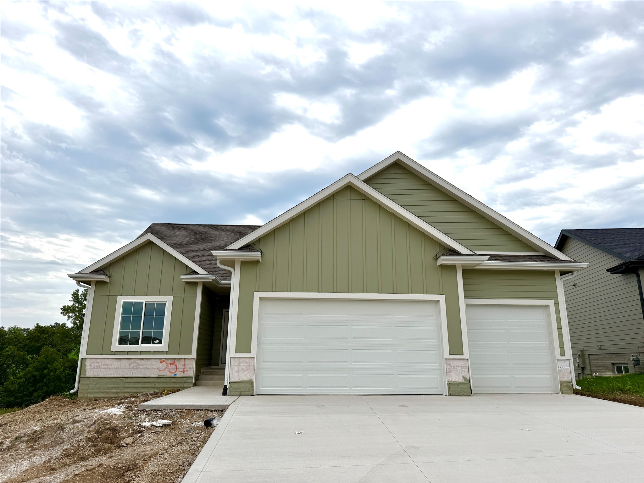 331 S Walnut Drive — photo