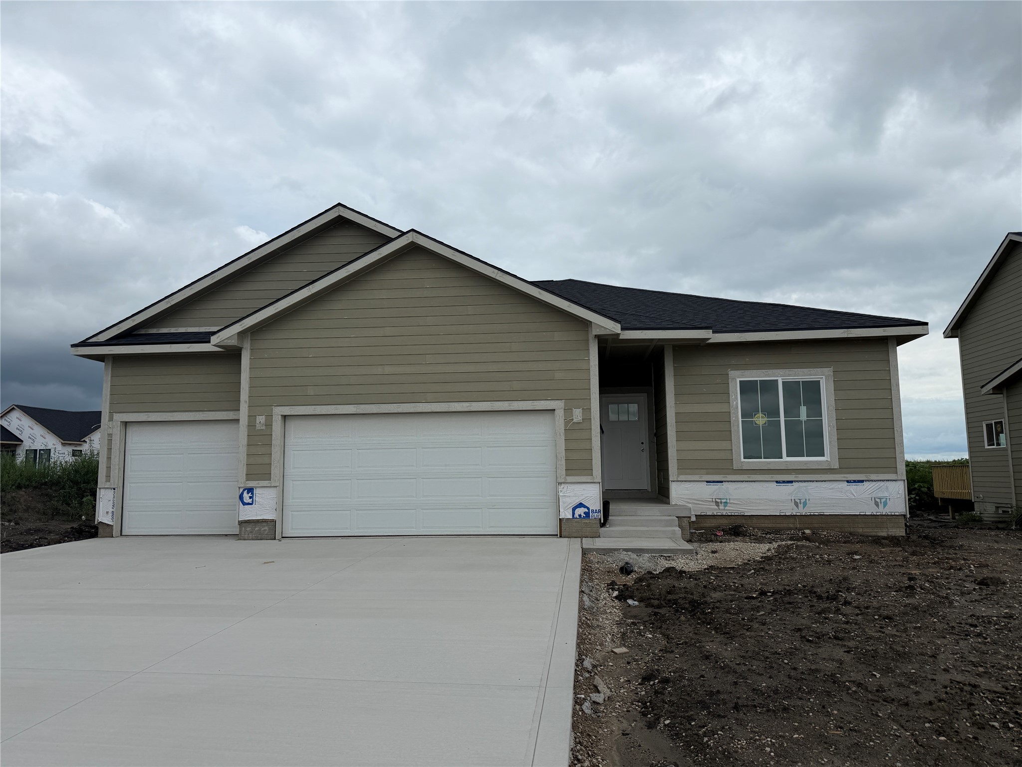 1662 SW Maplewood Drive — photo