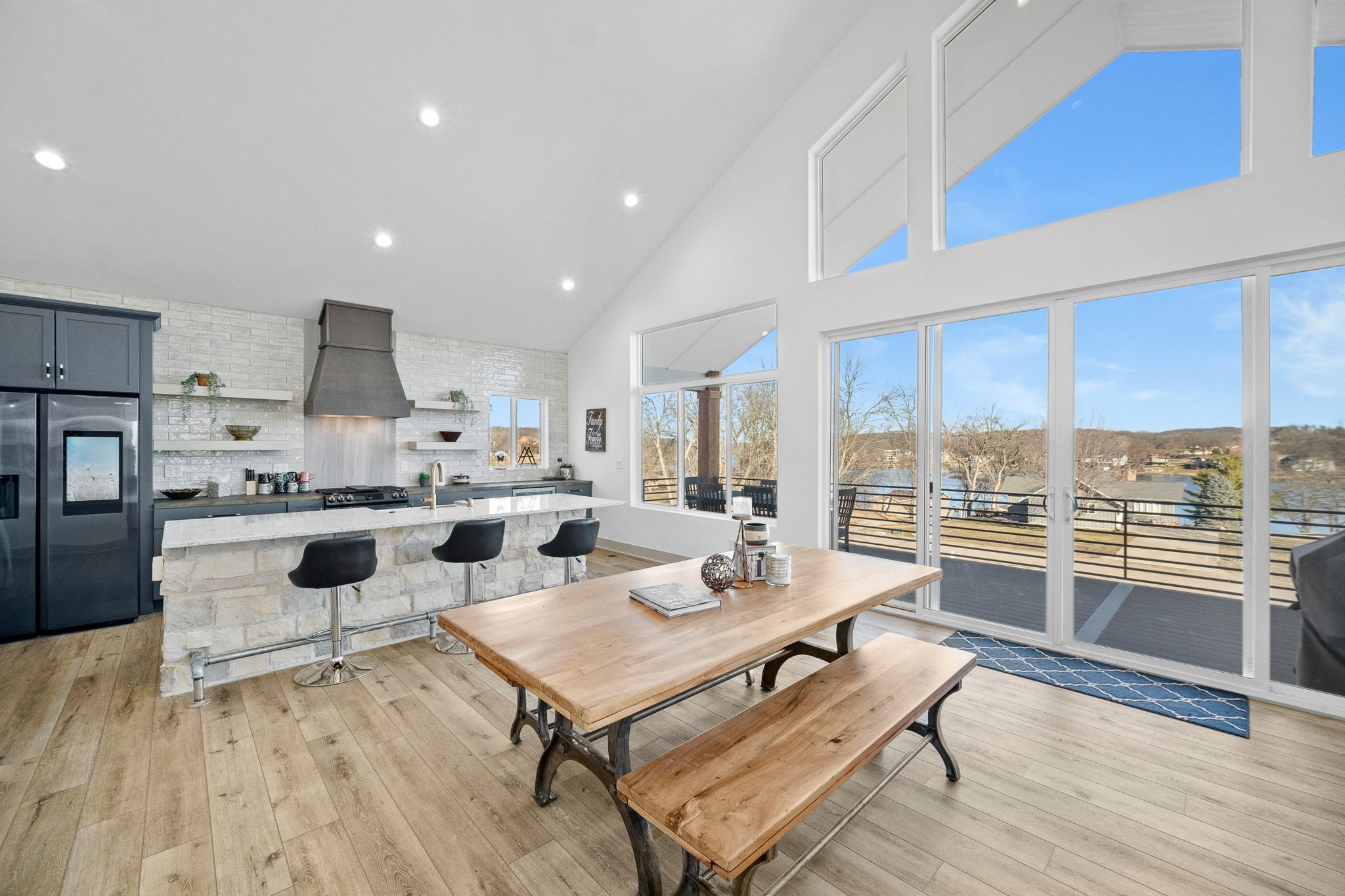 6257 Panorama Drive — photo