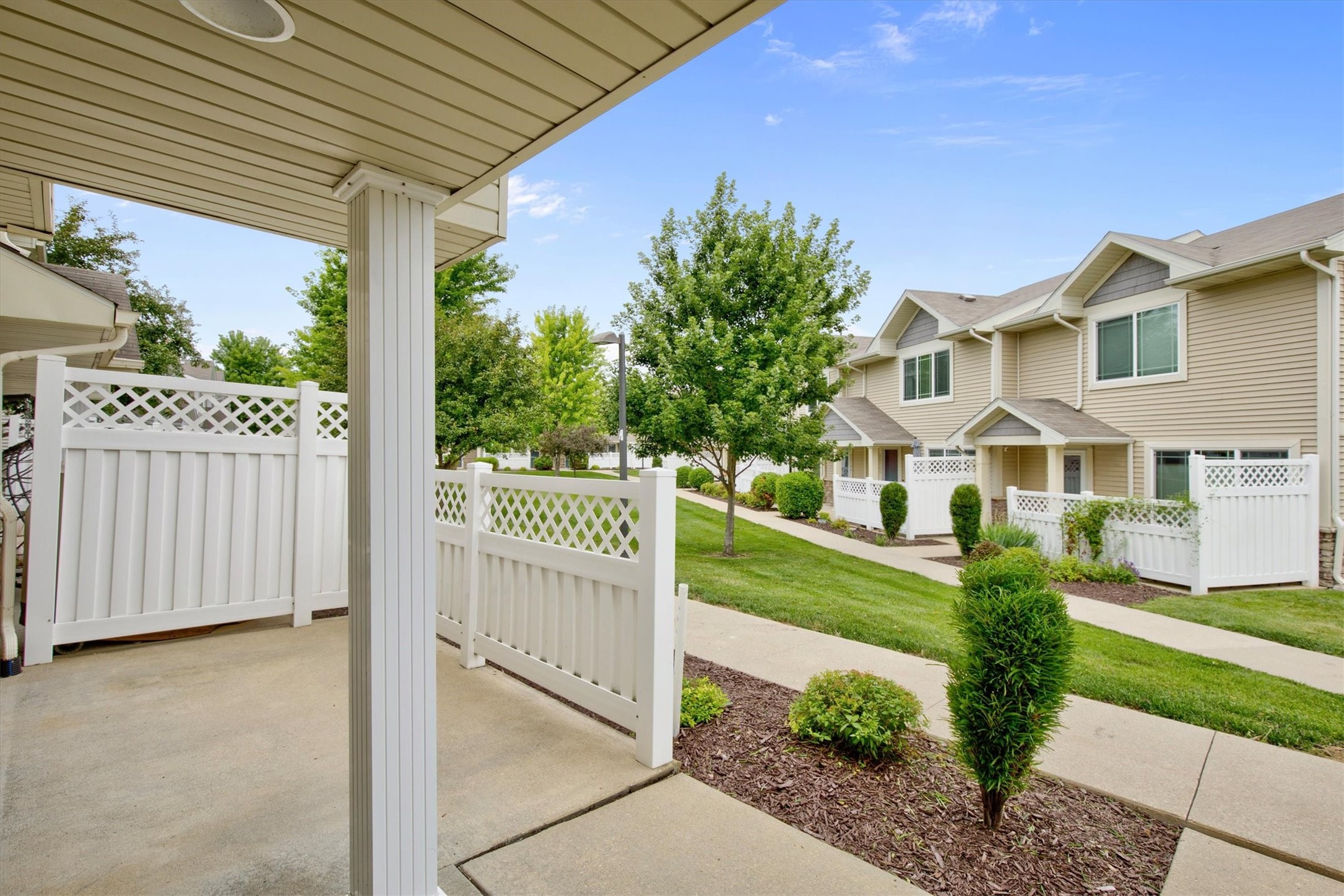 8601 Westown Parkway 28105 — photo