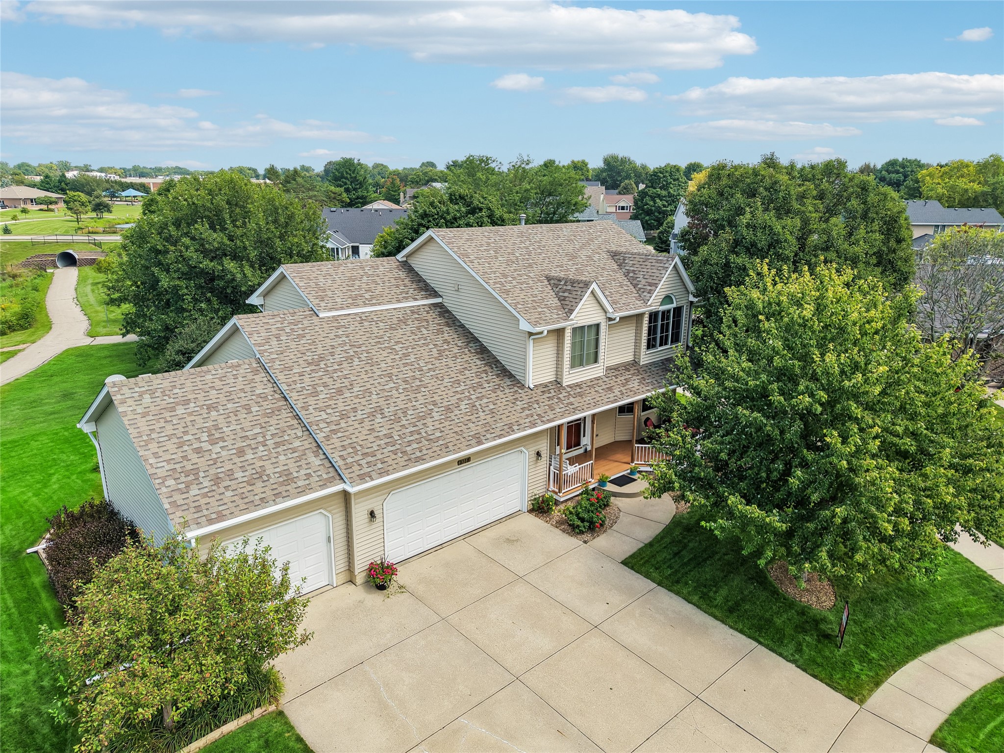 1013 Alderwood Court SW — photo