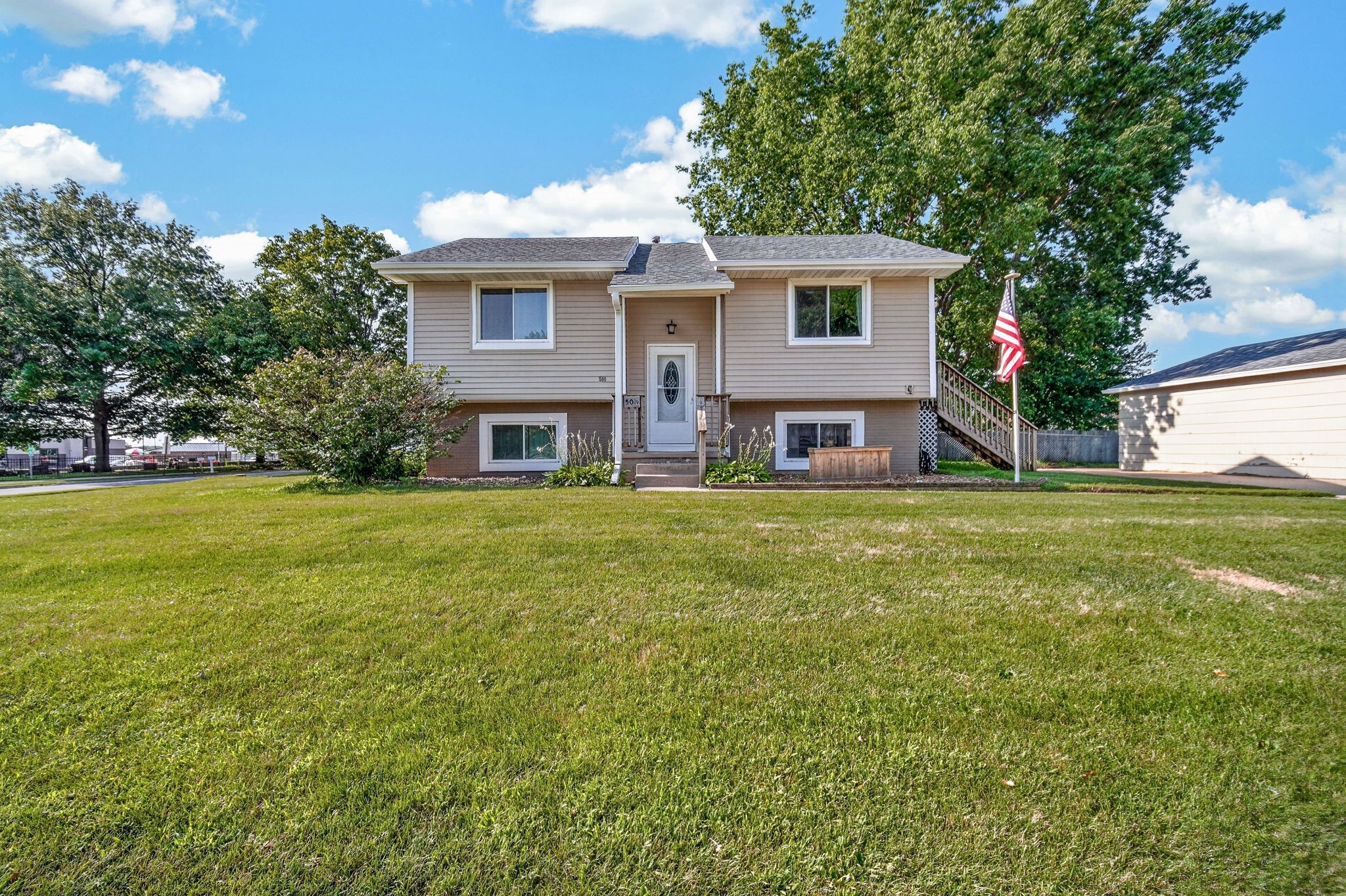 500 John Goodhue Drive — photo