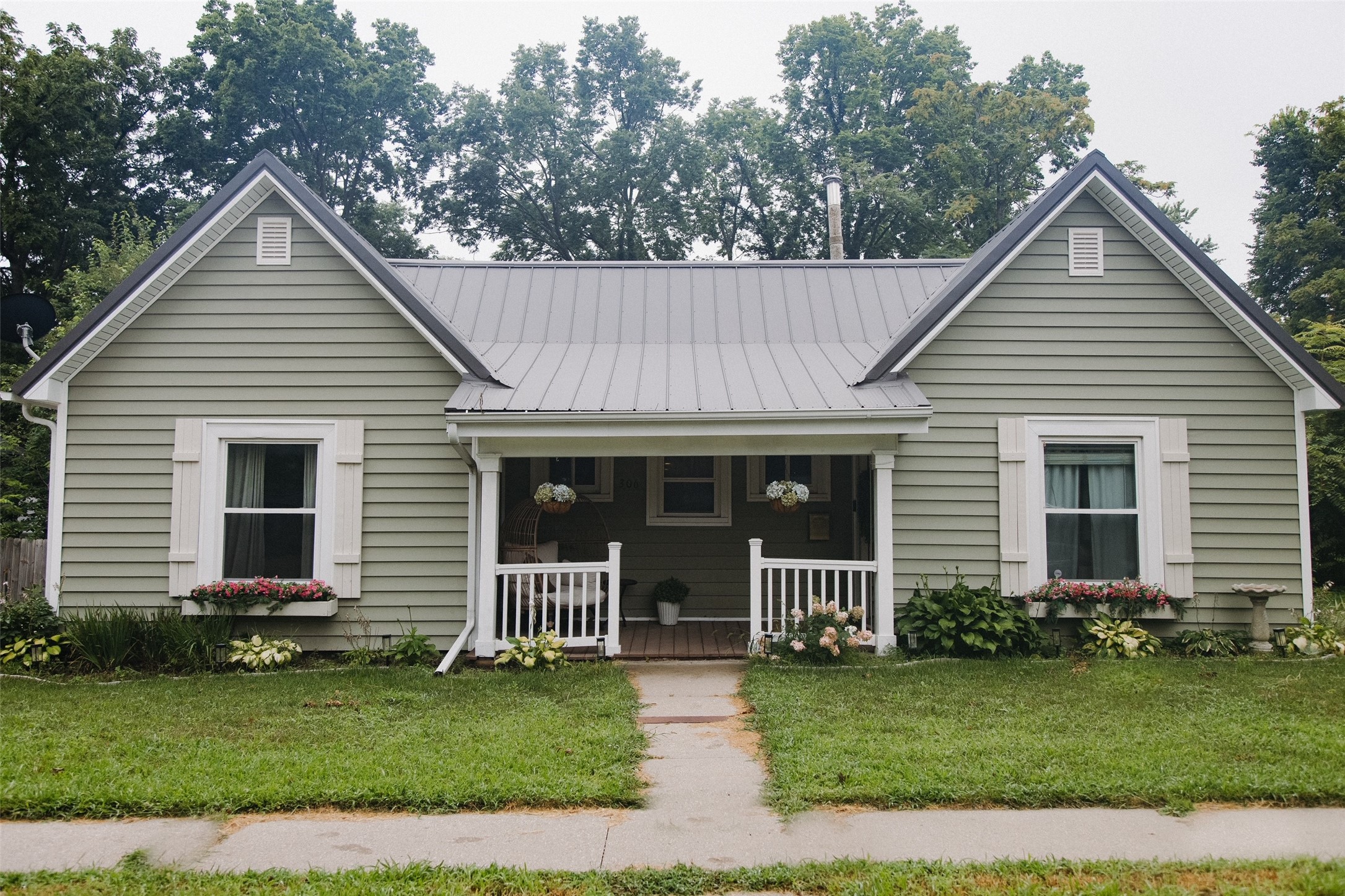 306 E Buchanan Street — photo