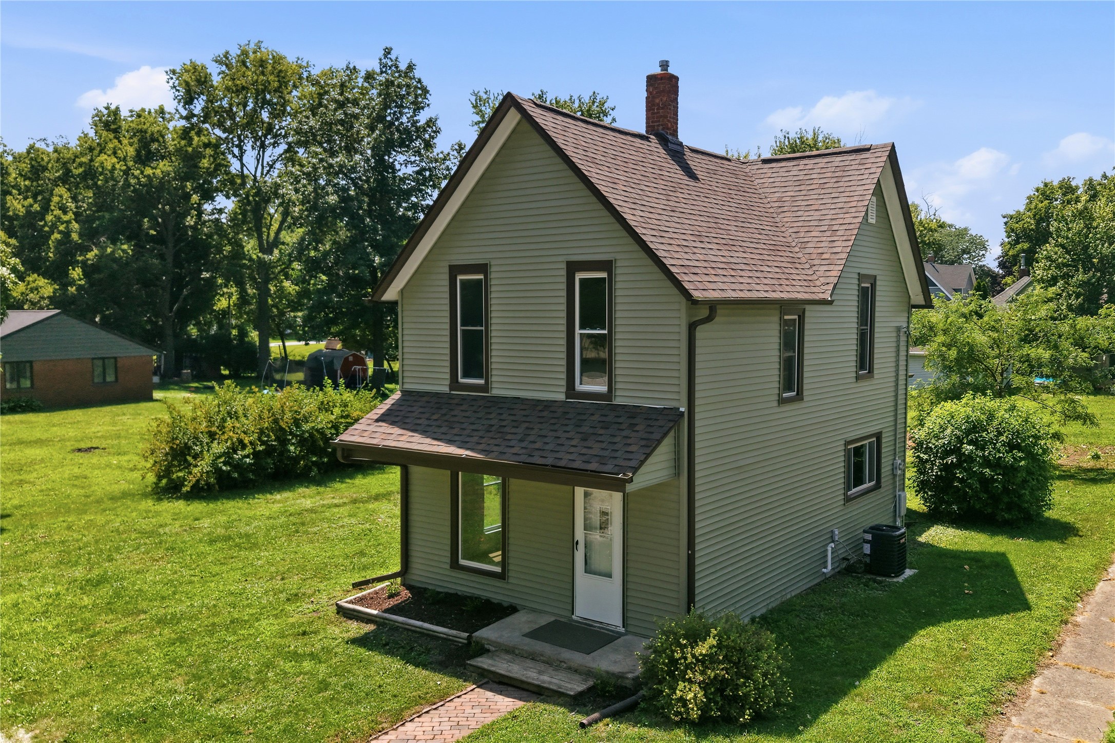 119 Sycamore Street — photo