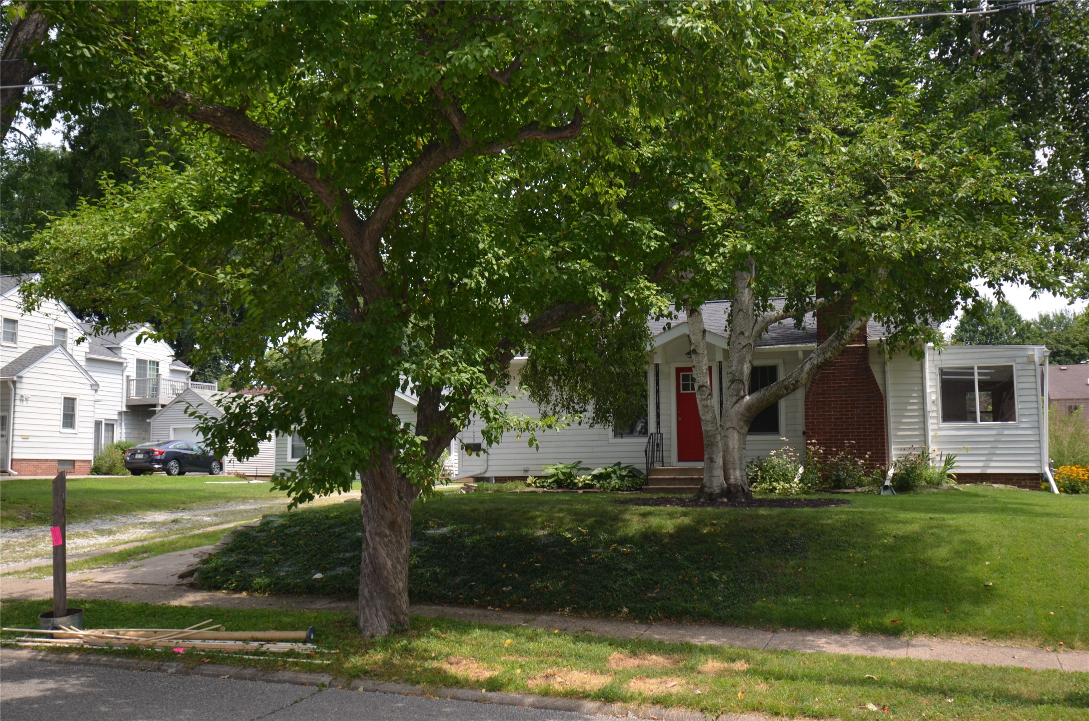2109 40th Street — photo