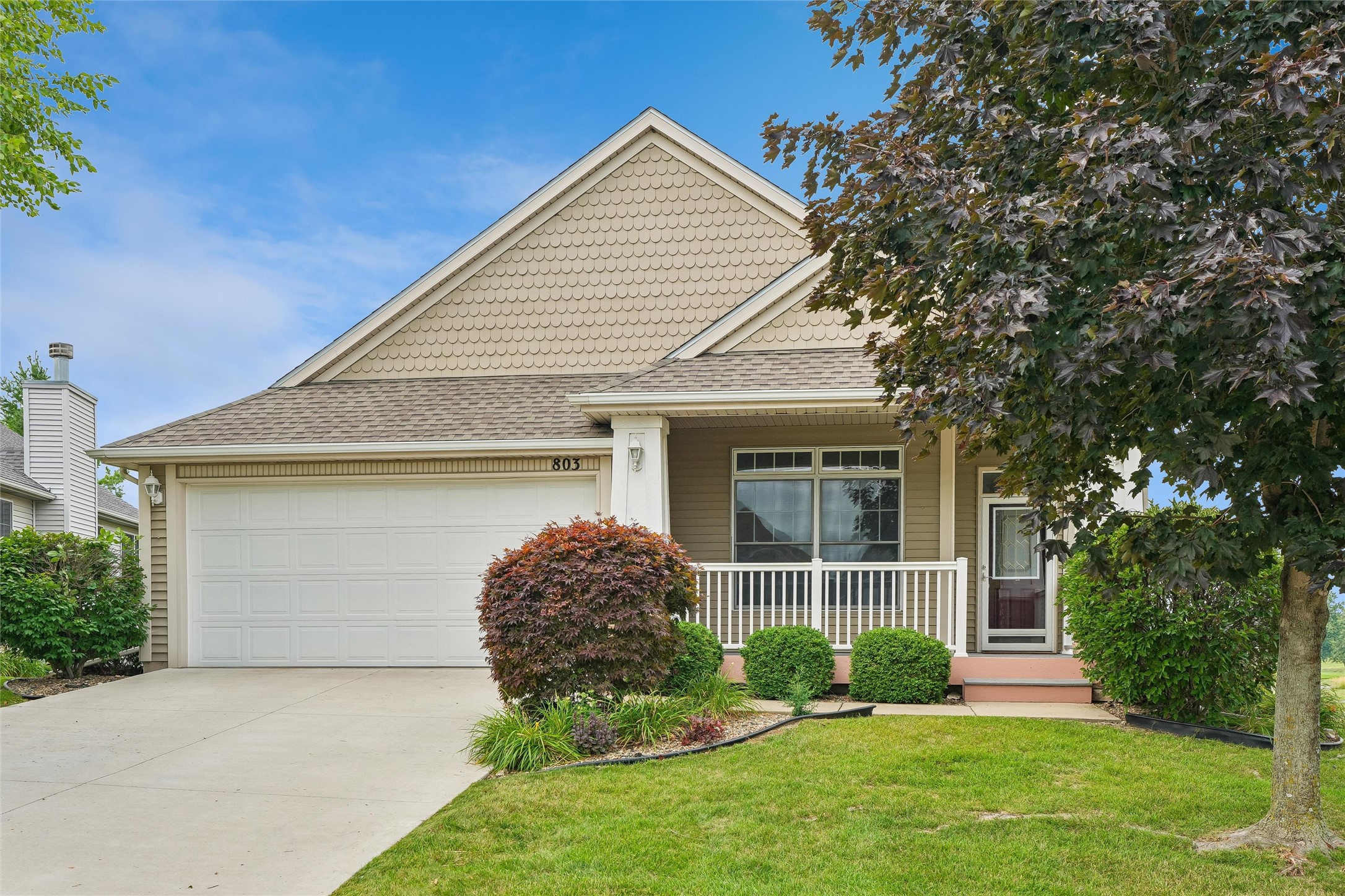 803 NE Rosewood Lane — photo