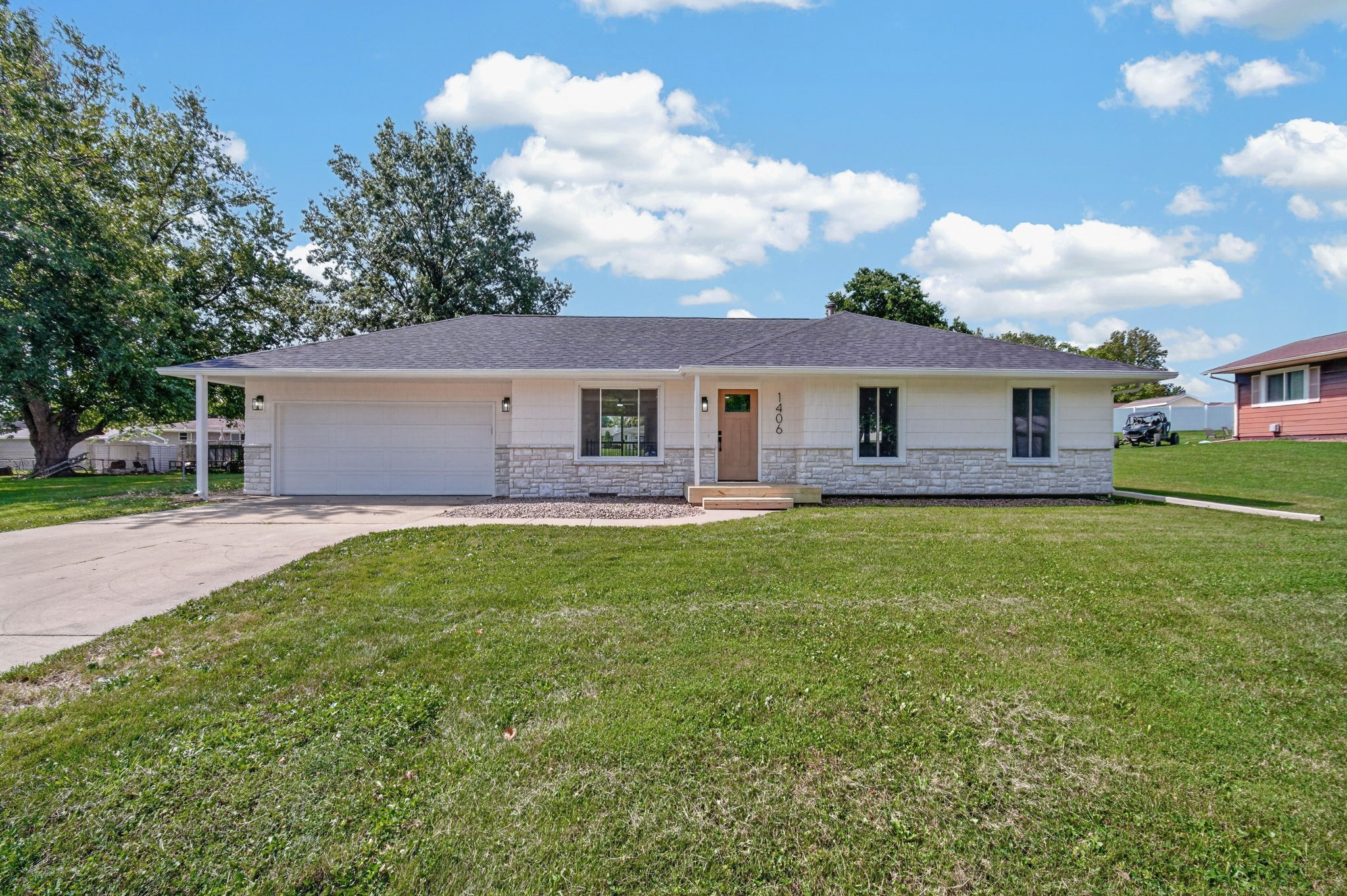 1406 W Jackson Street — photo