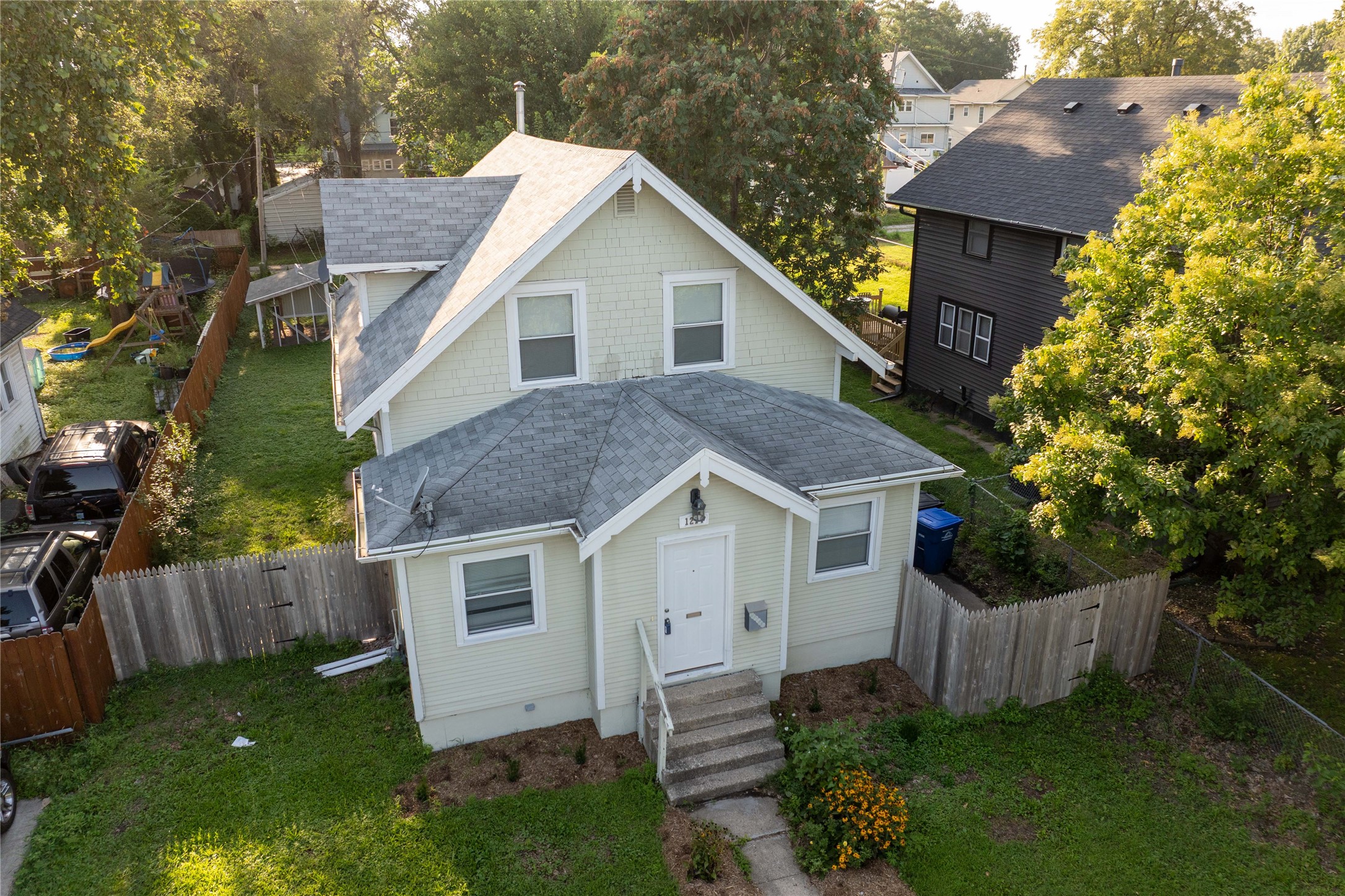 1214 York Street — photo