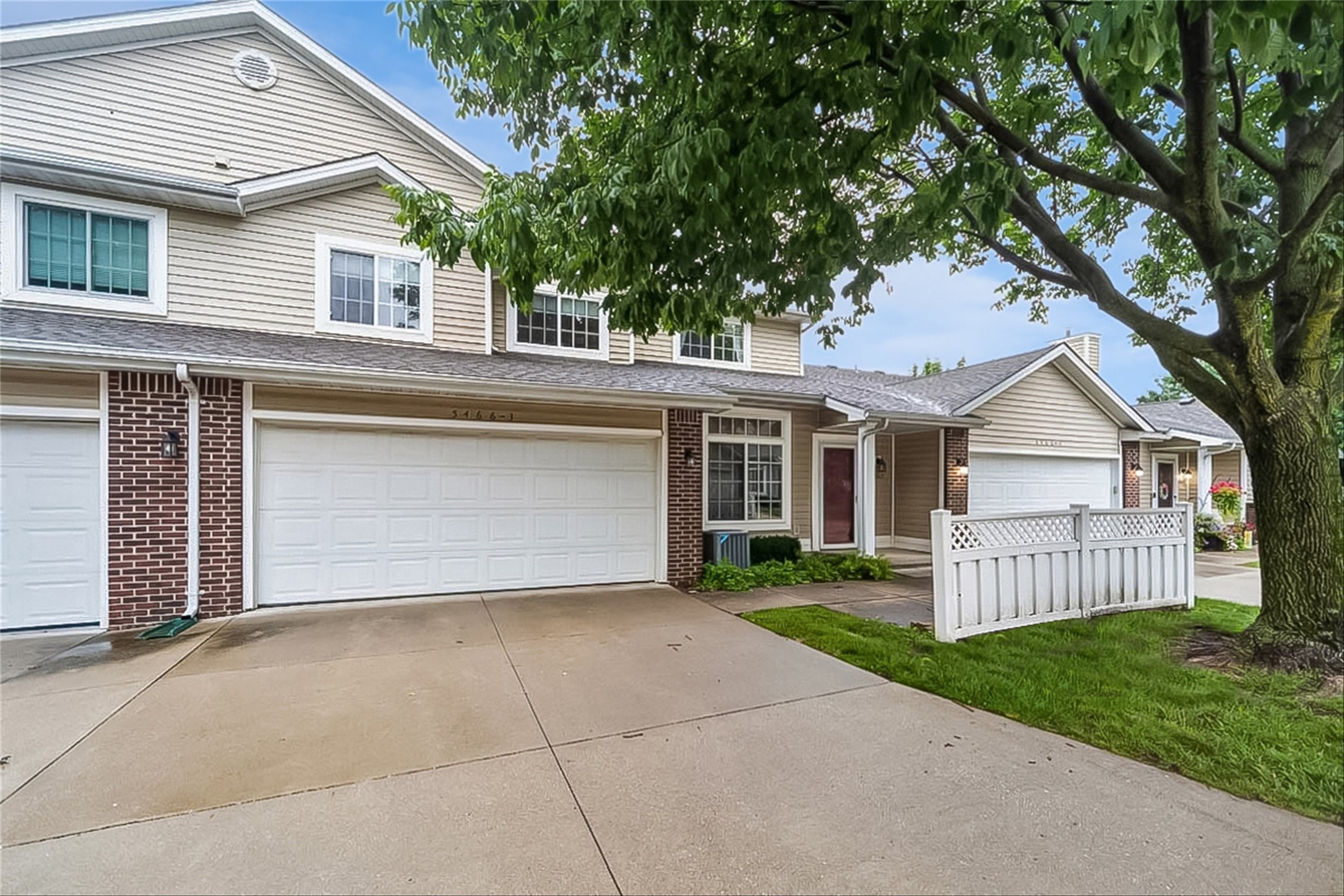 5466 Longview Court 3 — photo