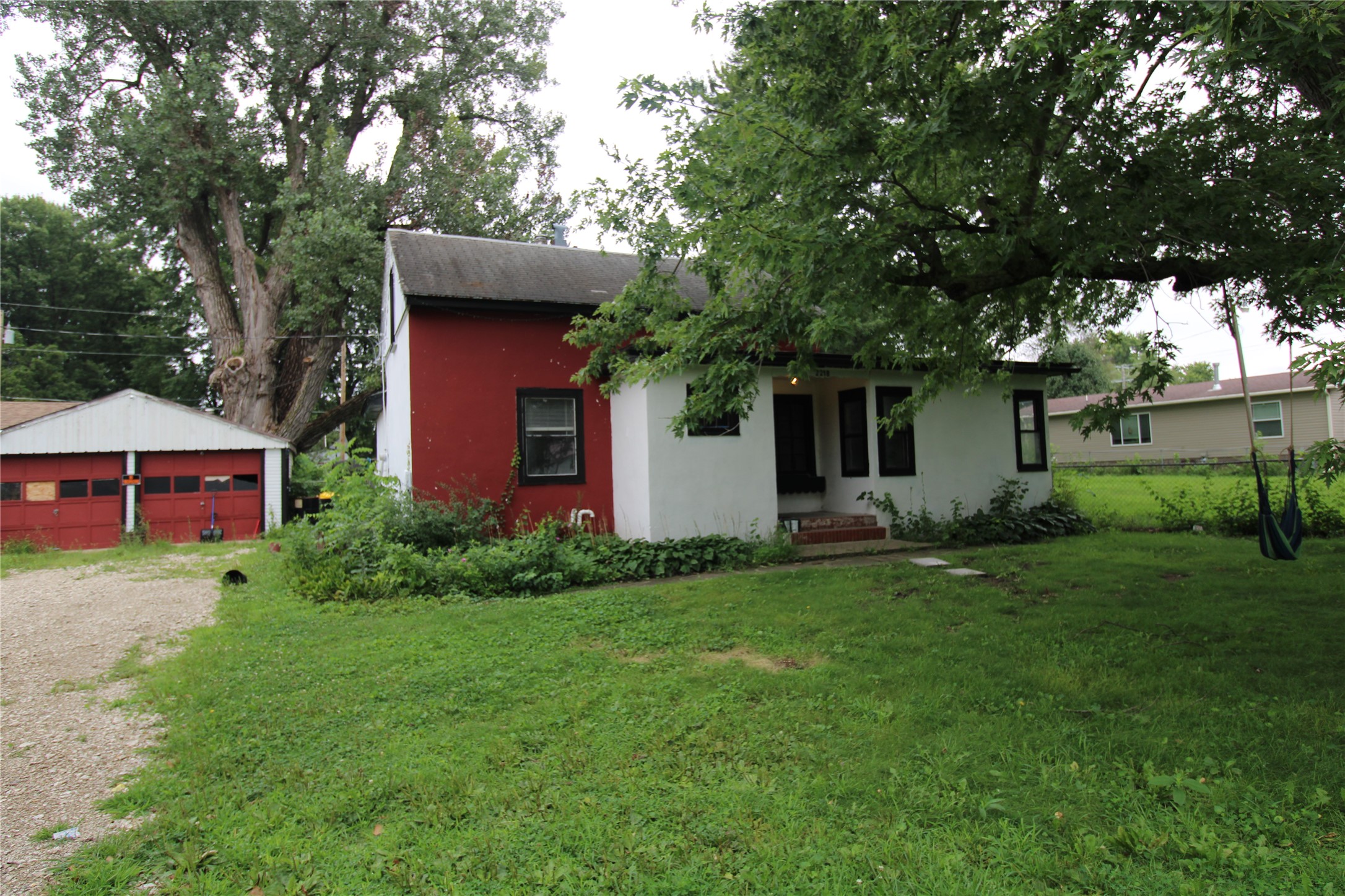 2218 Boone Street — photo