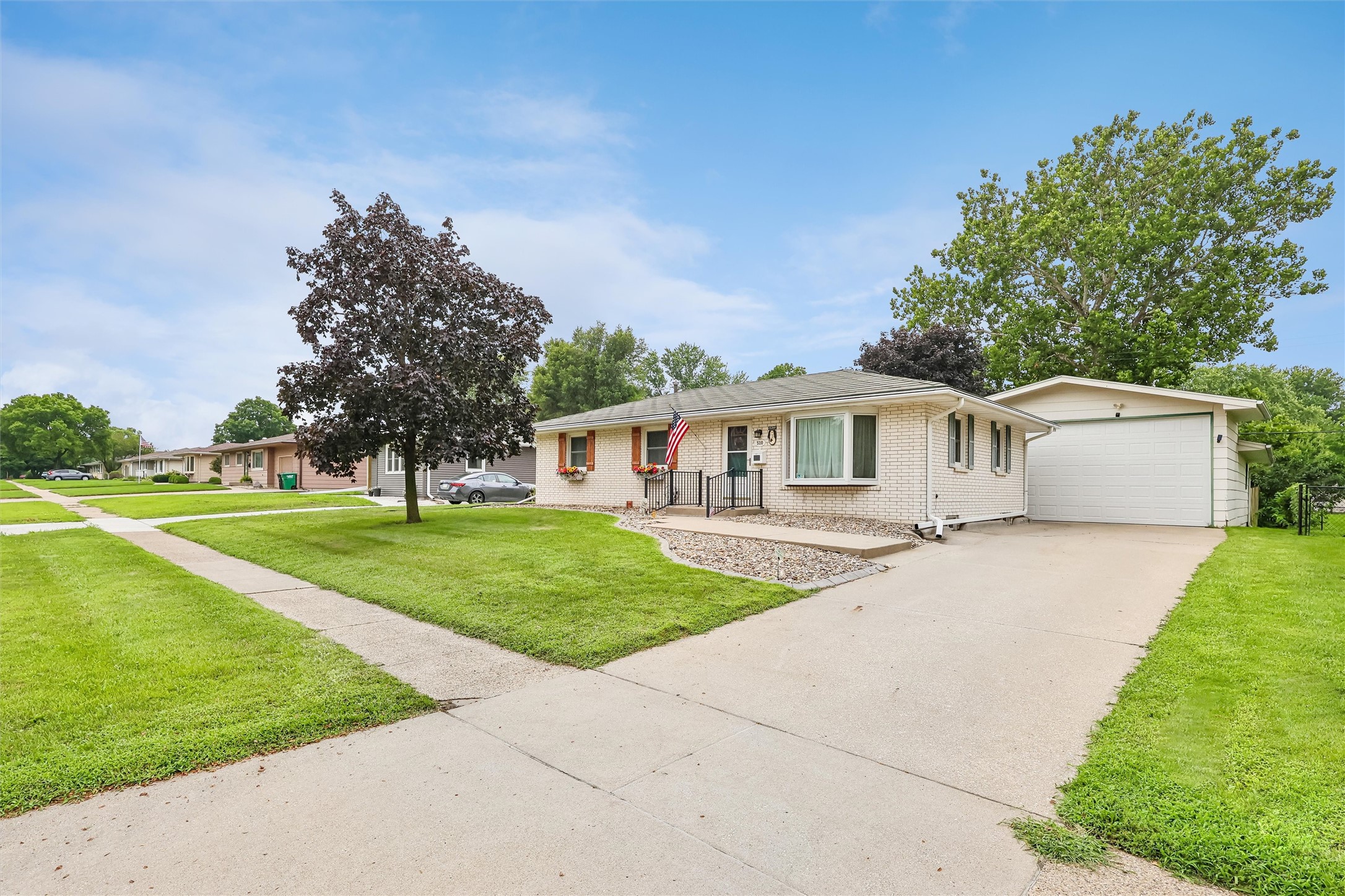 510 SE Sharon Drive — photo