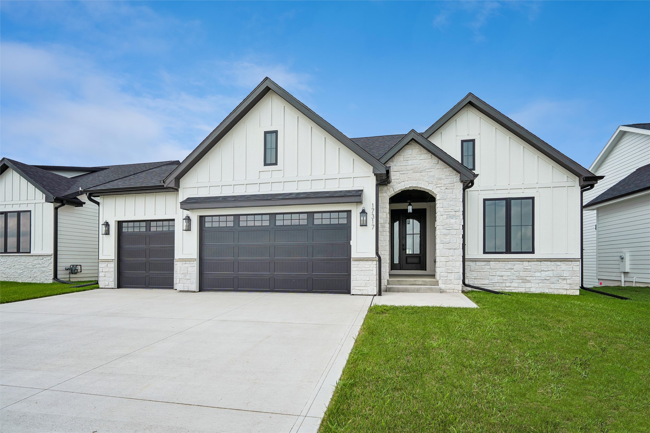 17317 Brookview Drive — photo