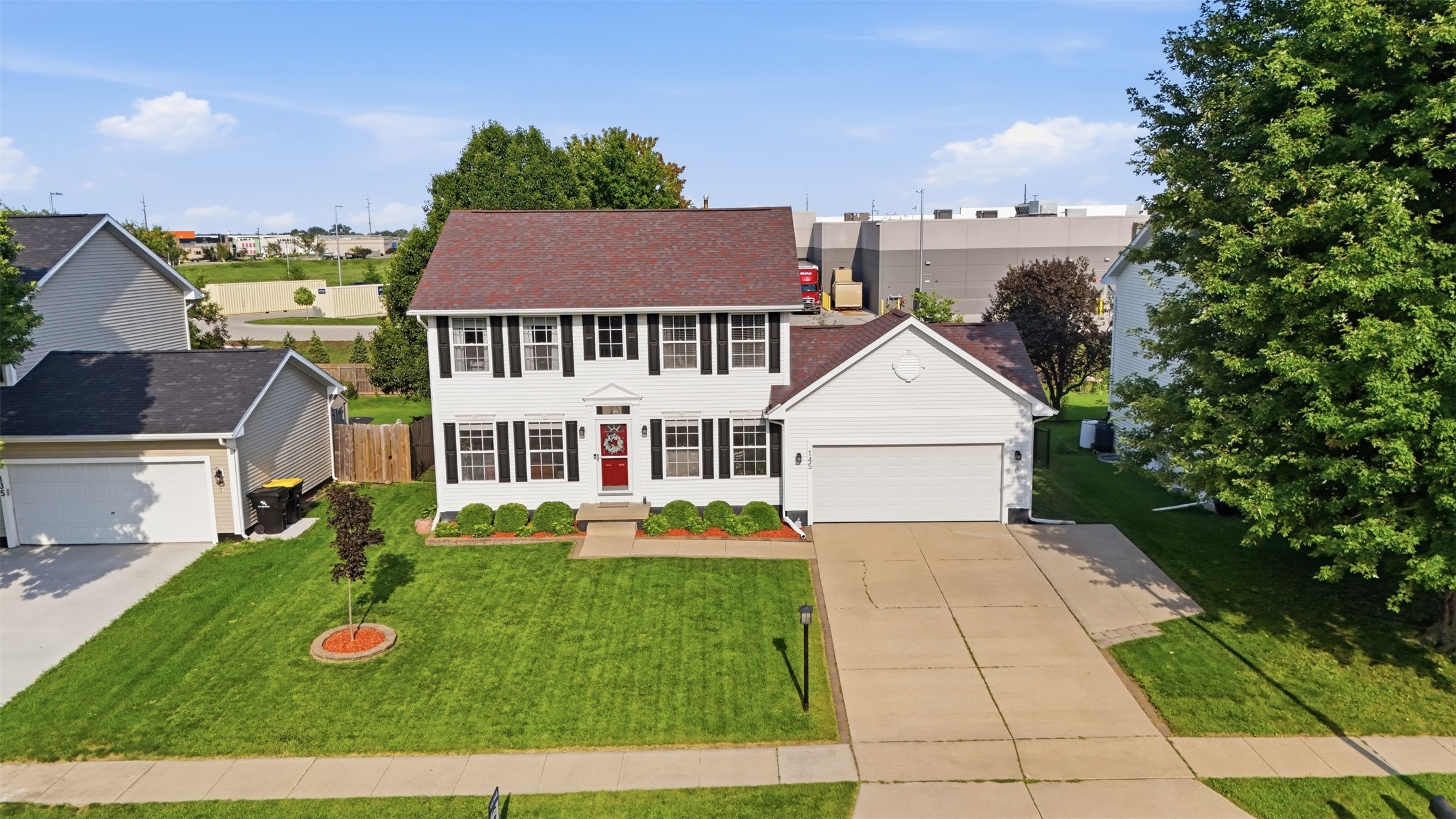 145 SE Crabapple Drive — photo