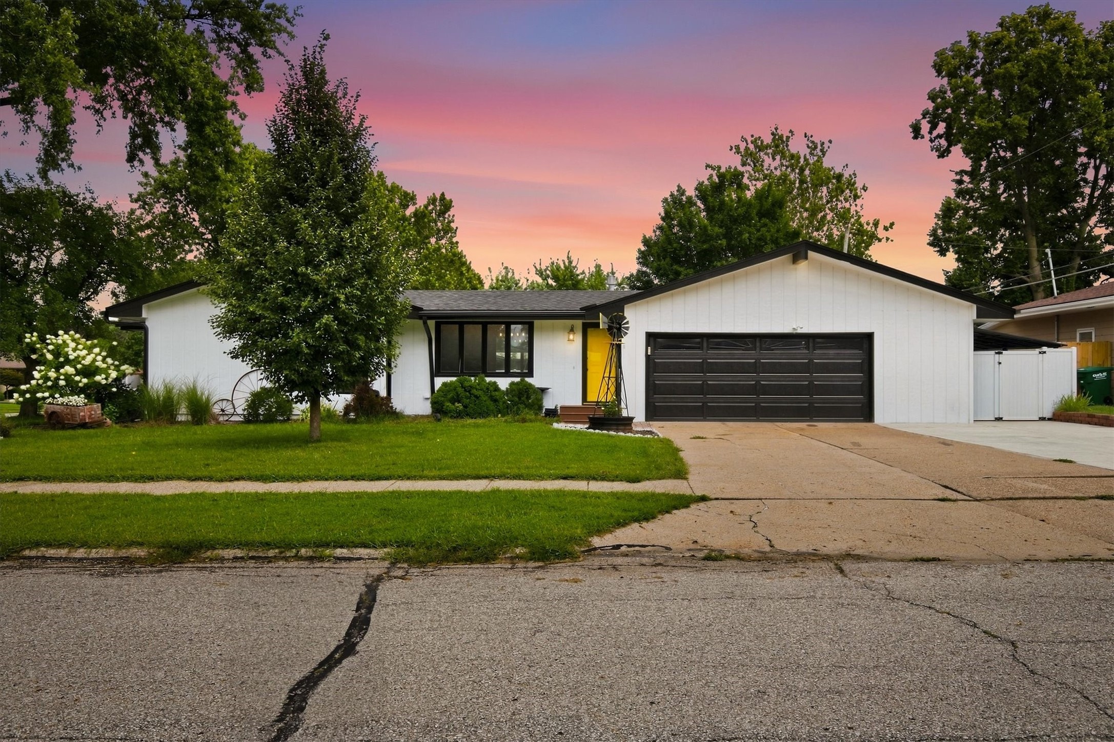 309 SE 8th Street — photo
