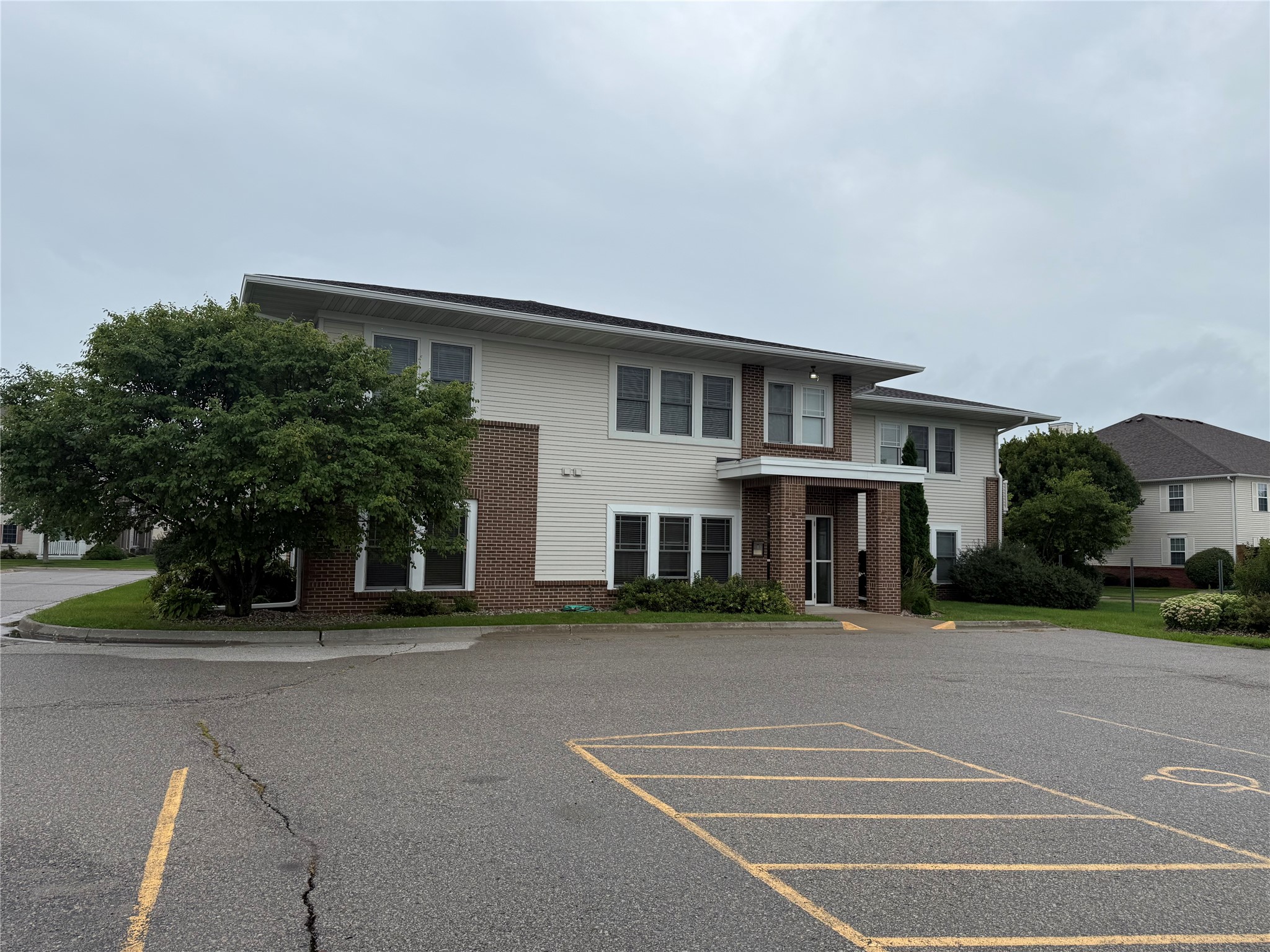 2435 Aspen Road 201 — photo