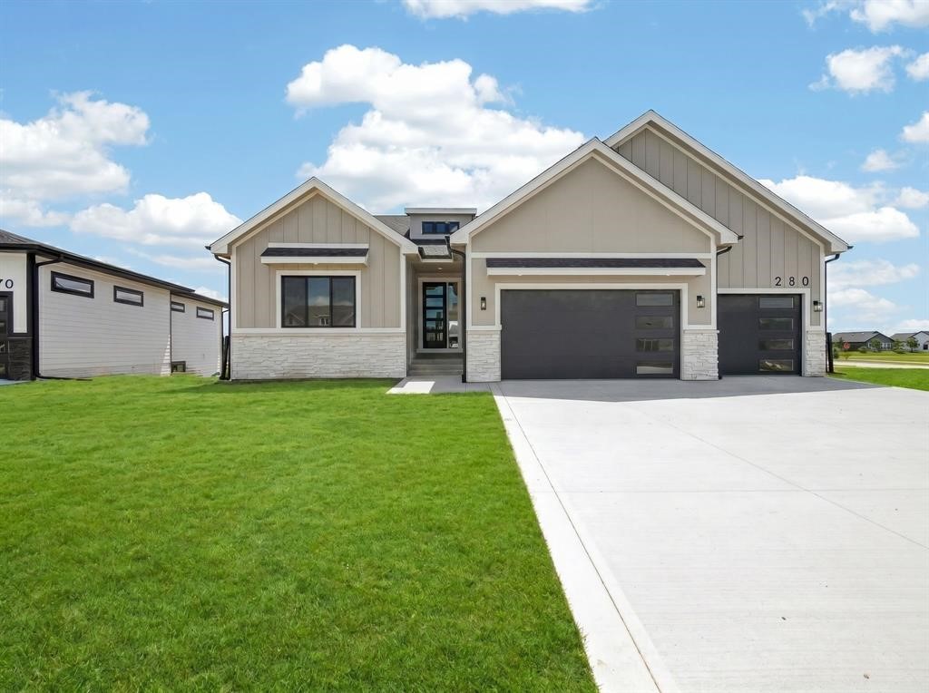 280 NW Copperleaf Court — photo