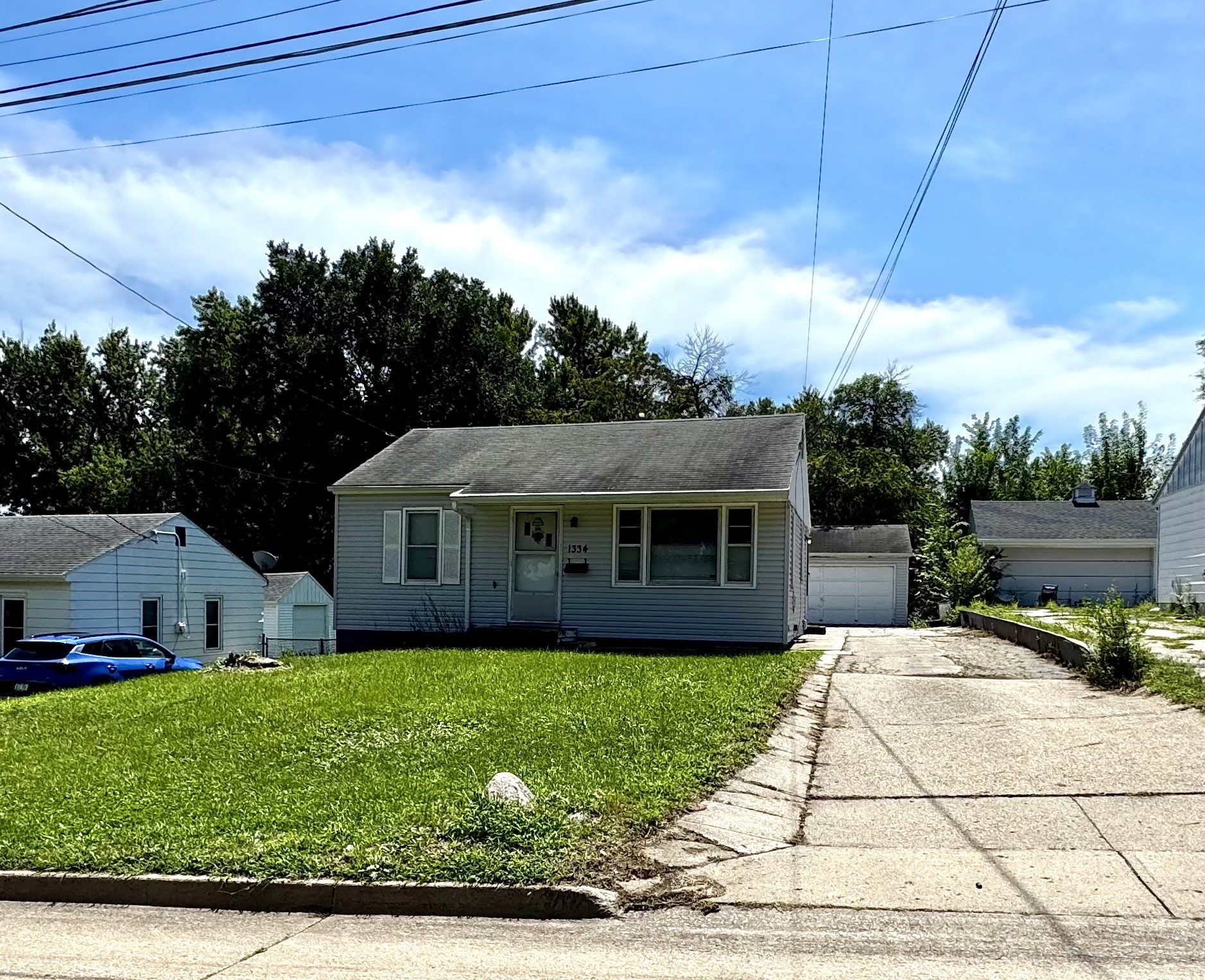 1334 Wade Street — photo
