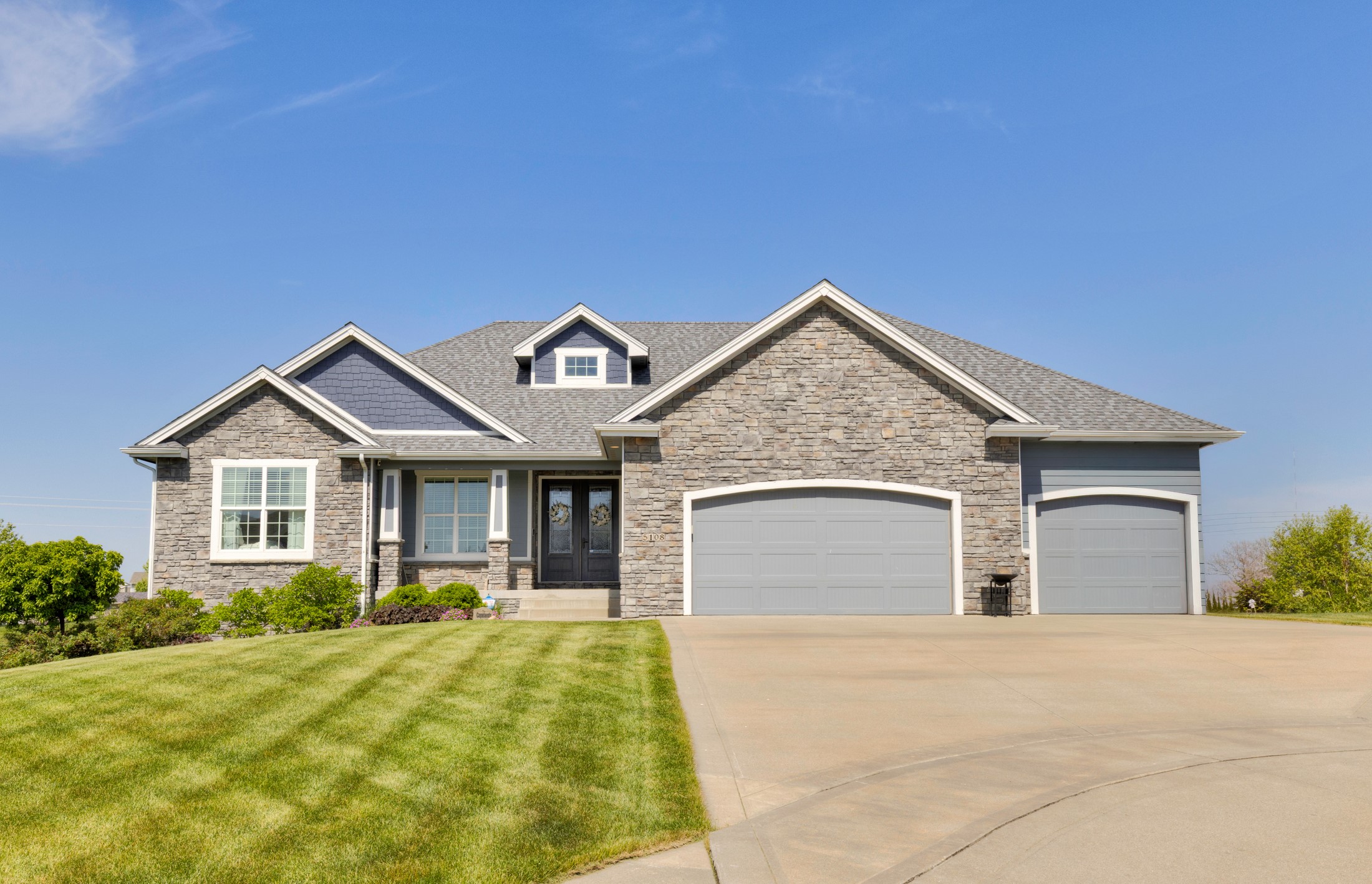5108 NE Bellagio Court — photo