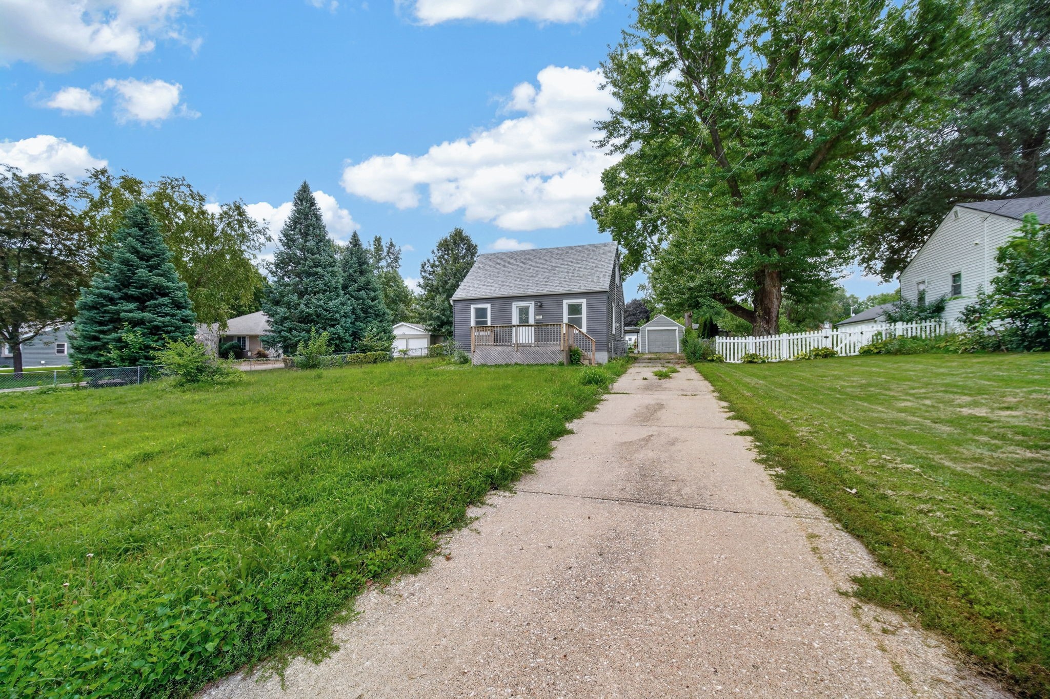 1508 Southlawn Drive — photo