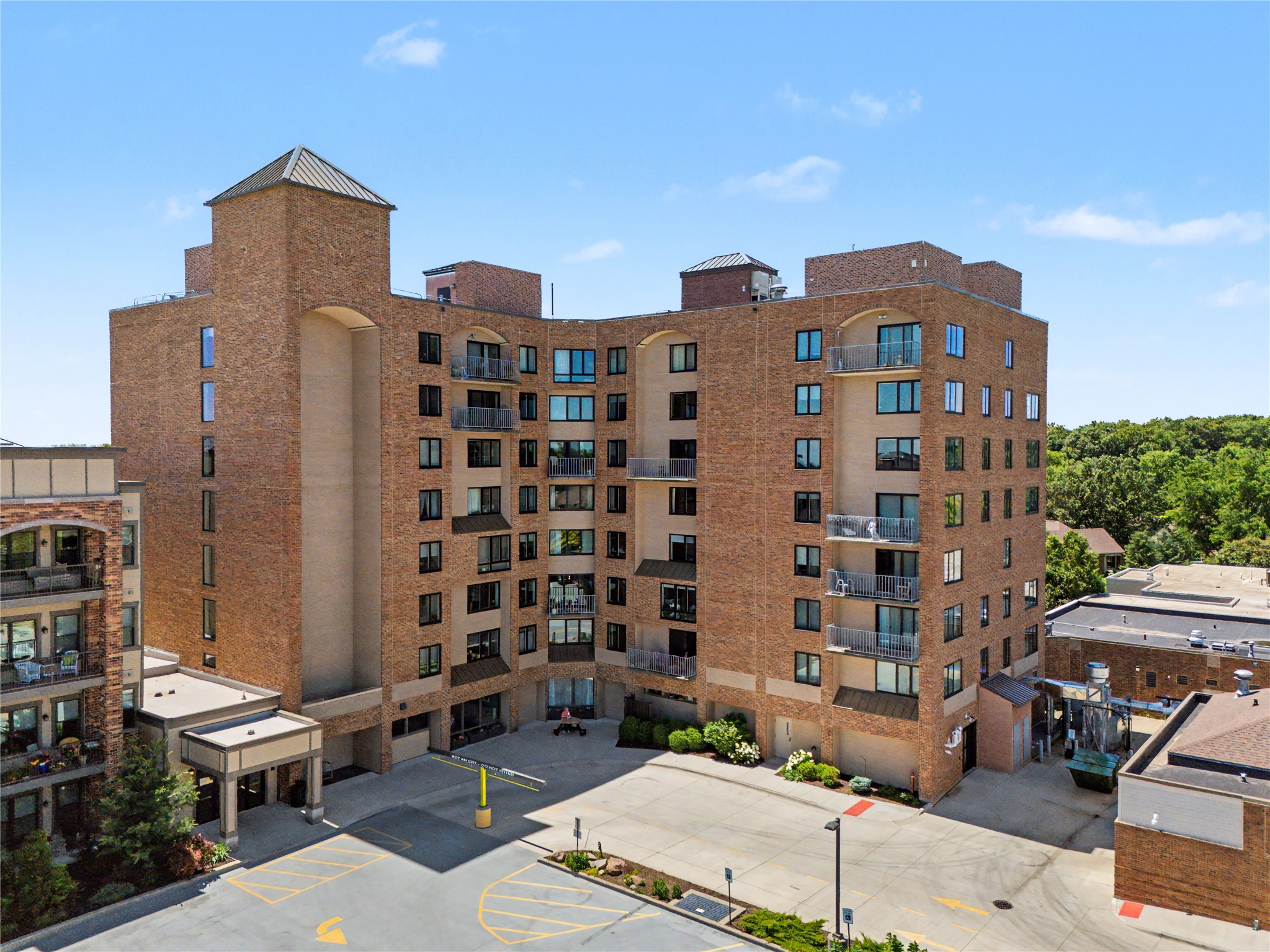 2200 Hamilton Drive 503 — photo