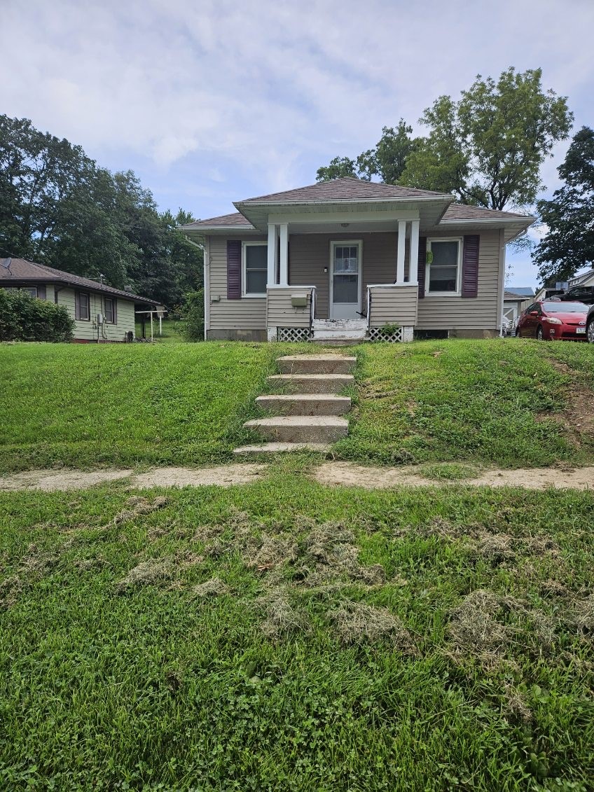 1103 Bluff Street — photo