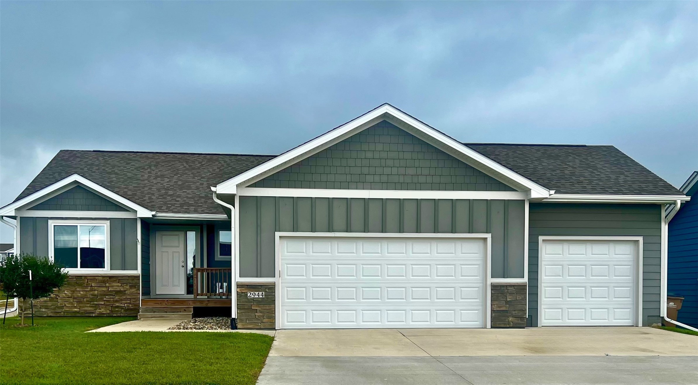 2944 Prairieside Place — photo