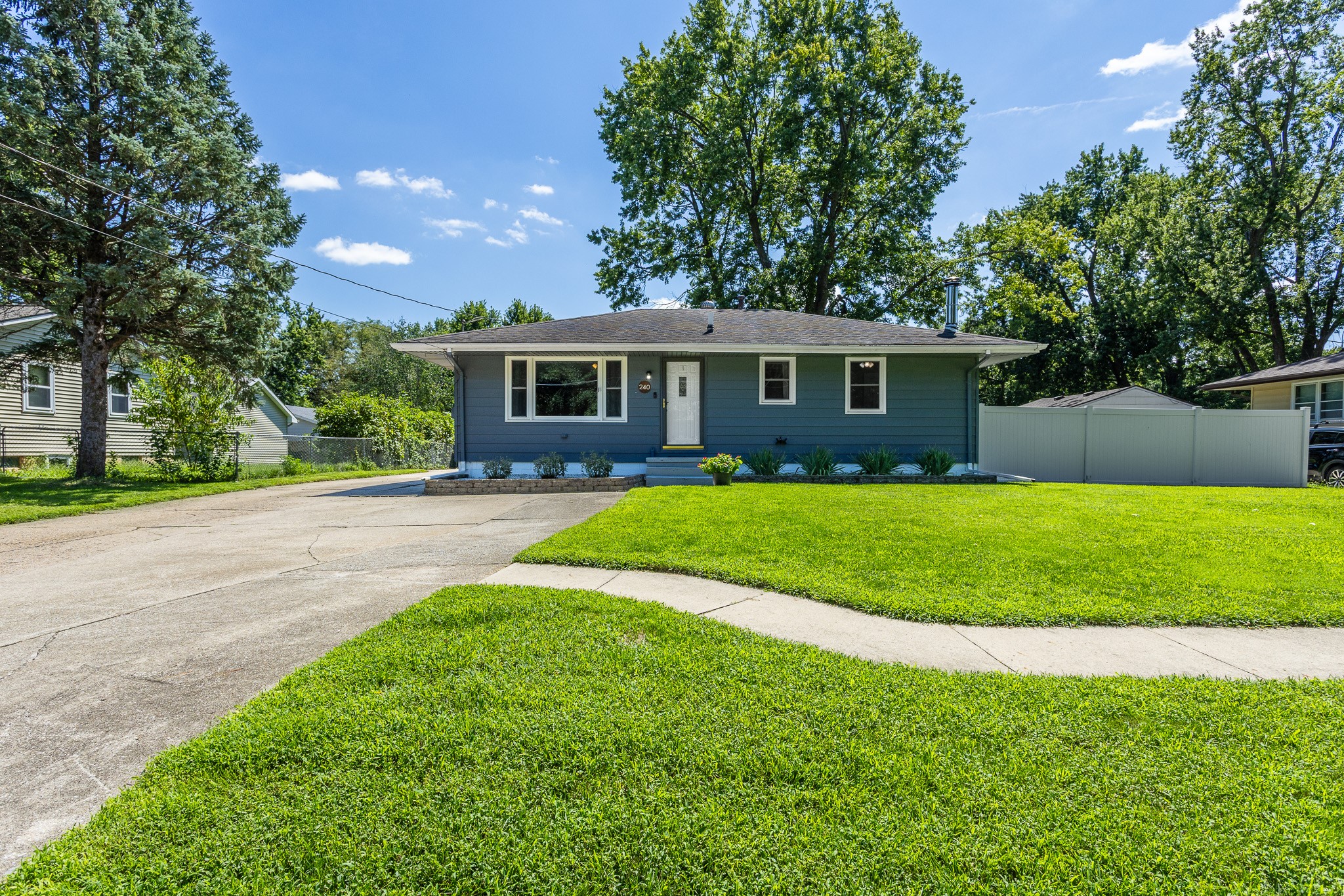 240 Bel Aire Drive — photo
