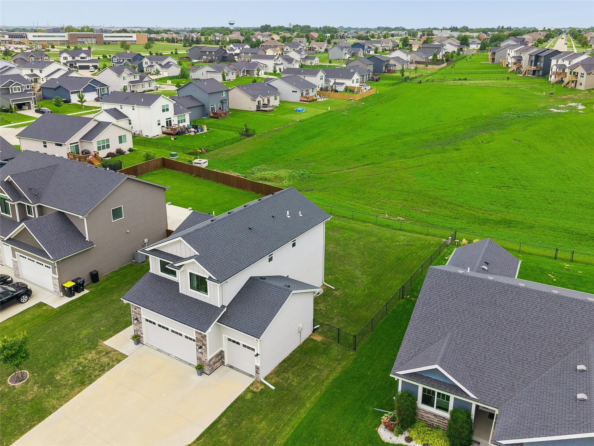 415 SE Esker Ridge Drive, Waukee, IA 50263 — photo 3