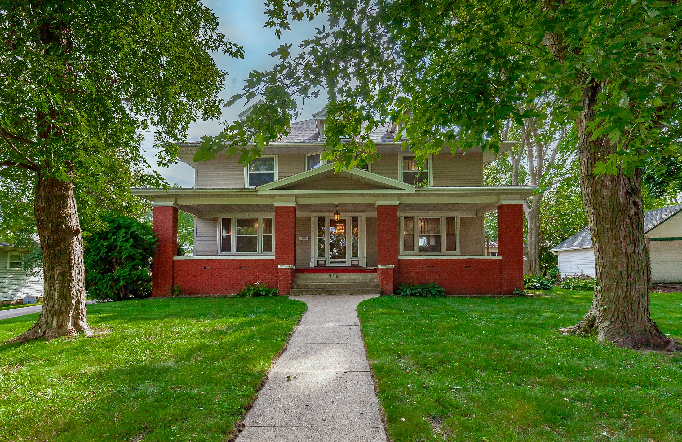 416 Benton Street — photo