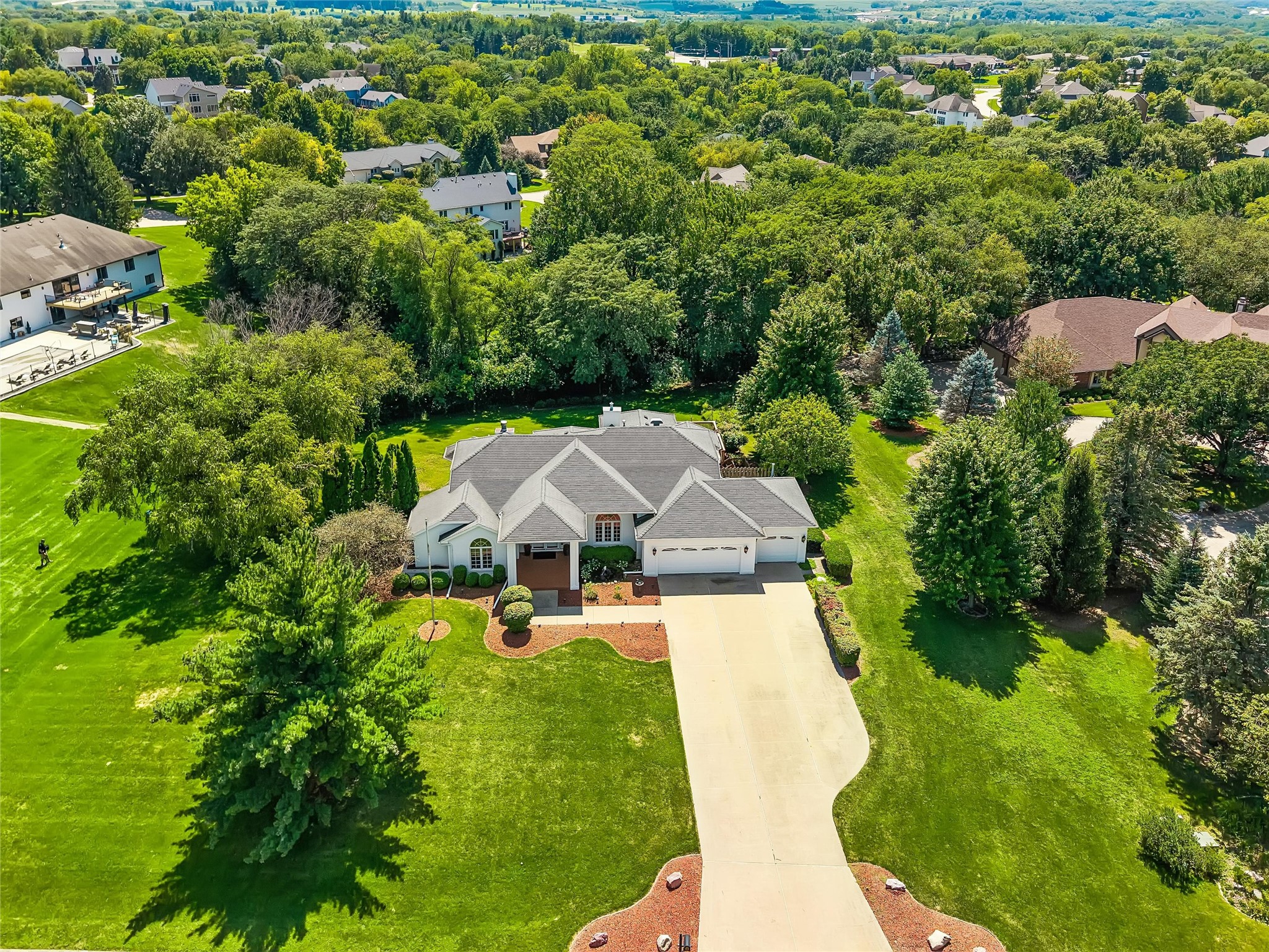 4304 Timberwood Drive — photo