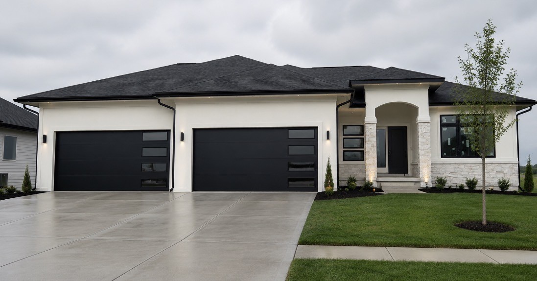 8337 Edgewood Court — photo
