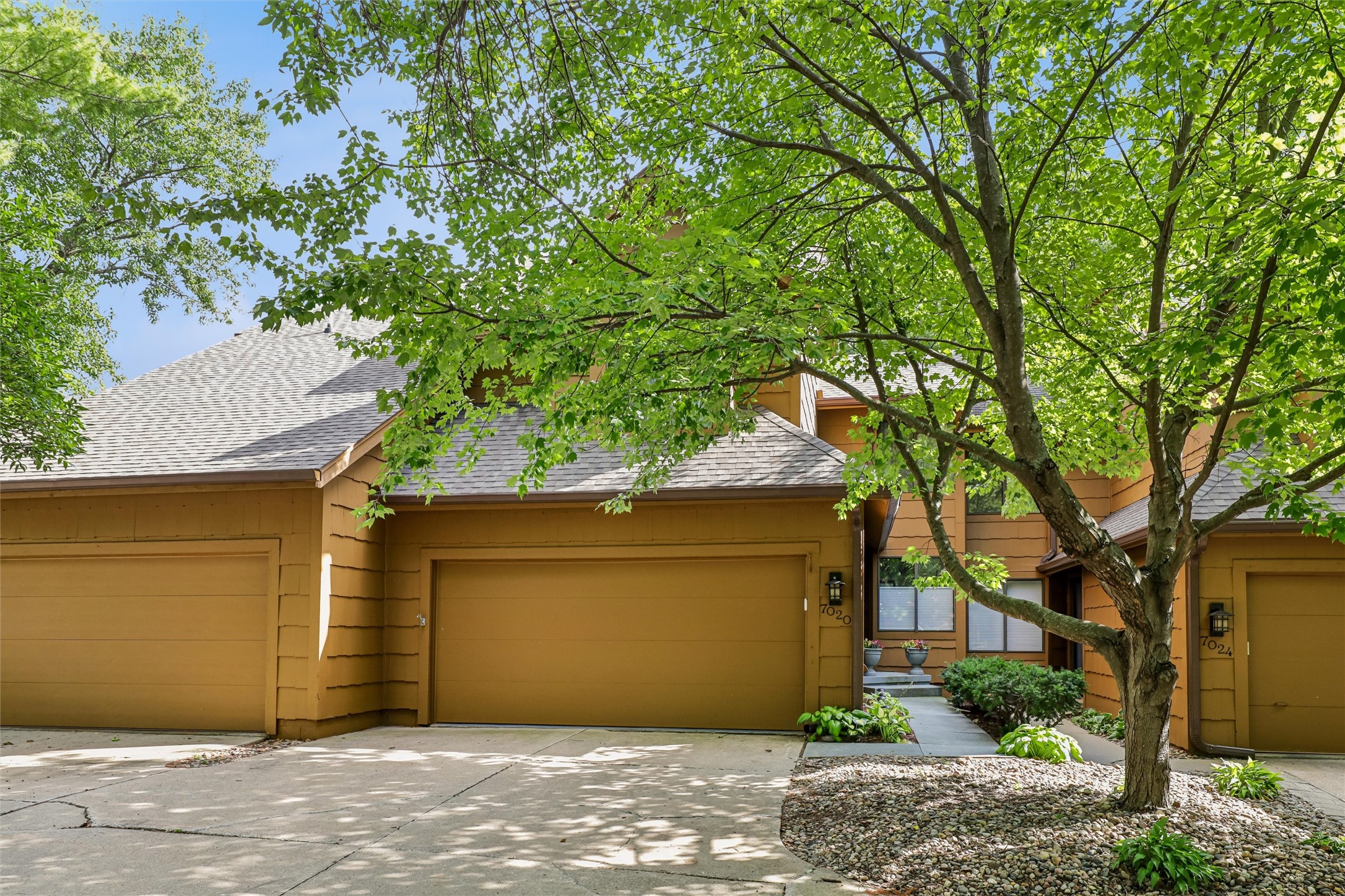 7020 Oak Brook Drive — photo