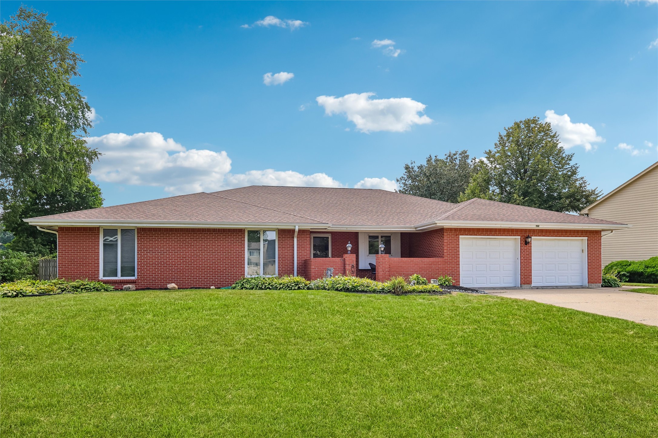 5870 Dogwood Lane — photo