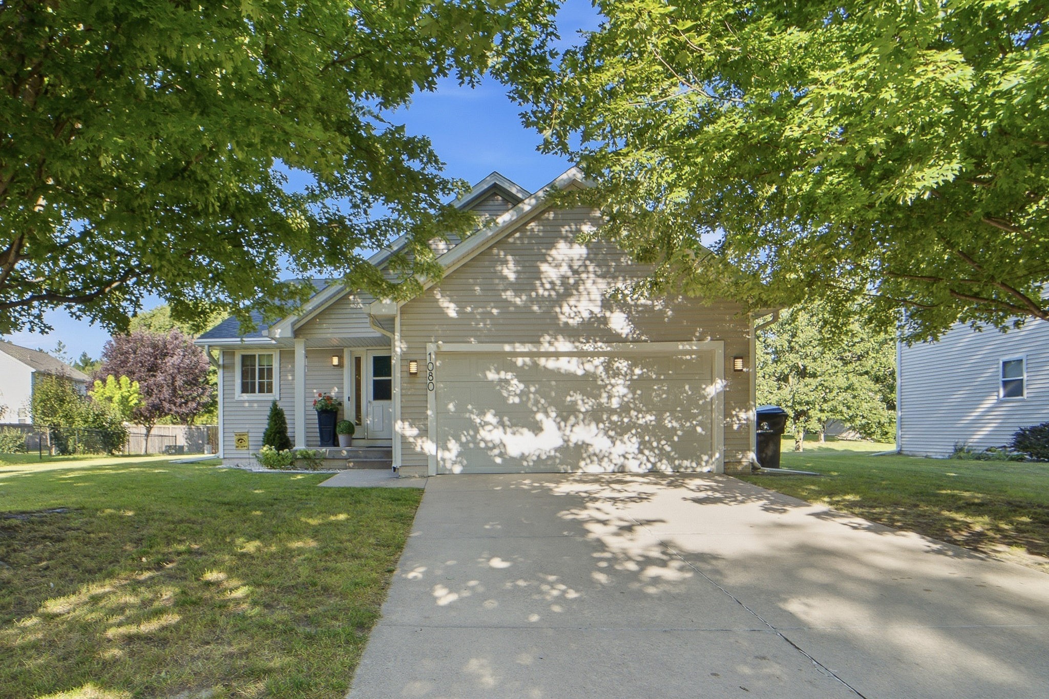 1080 SE Waco Place — photo
