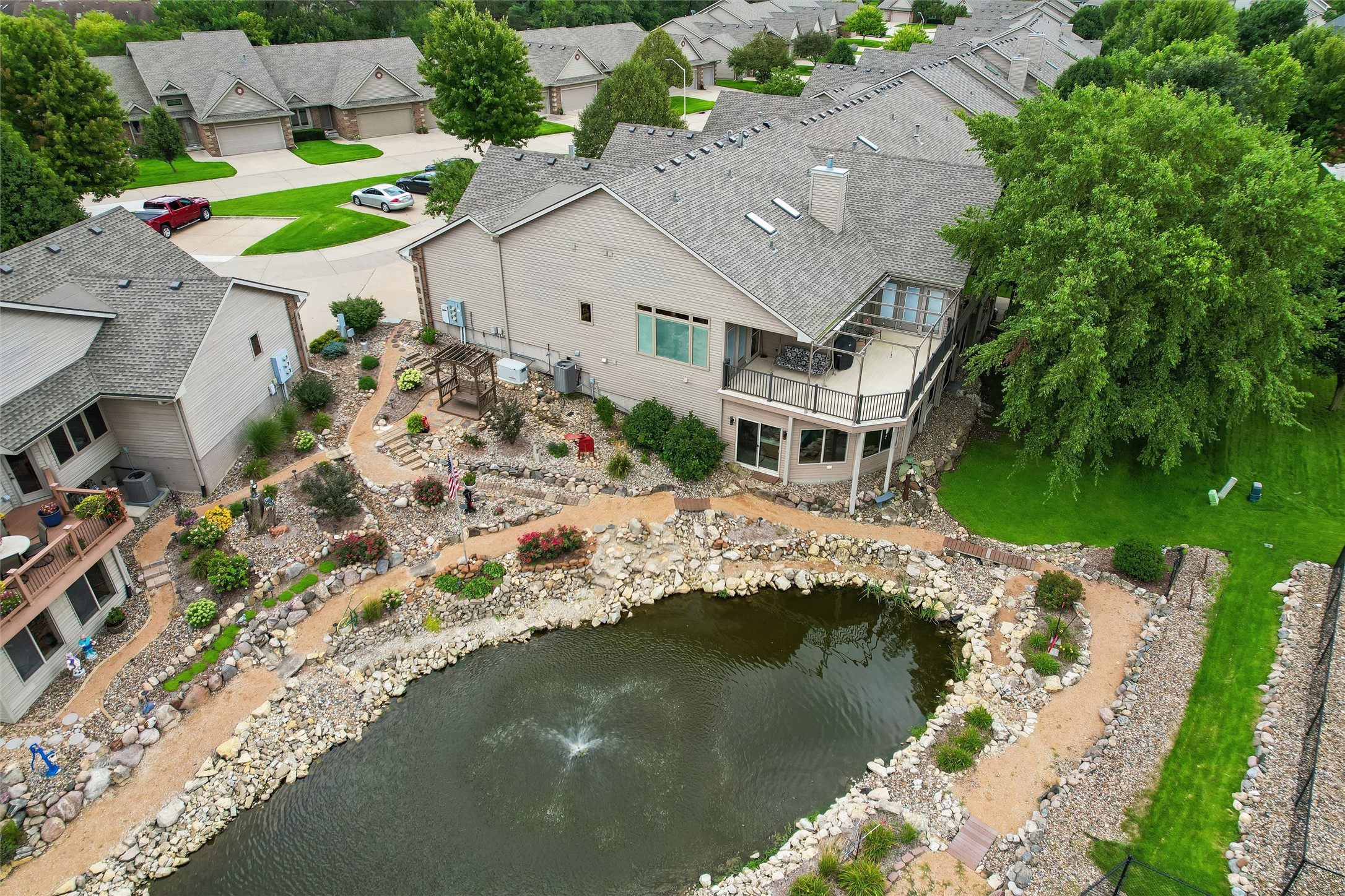 1016 NW Waterfront Drive — photo