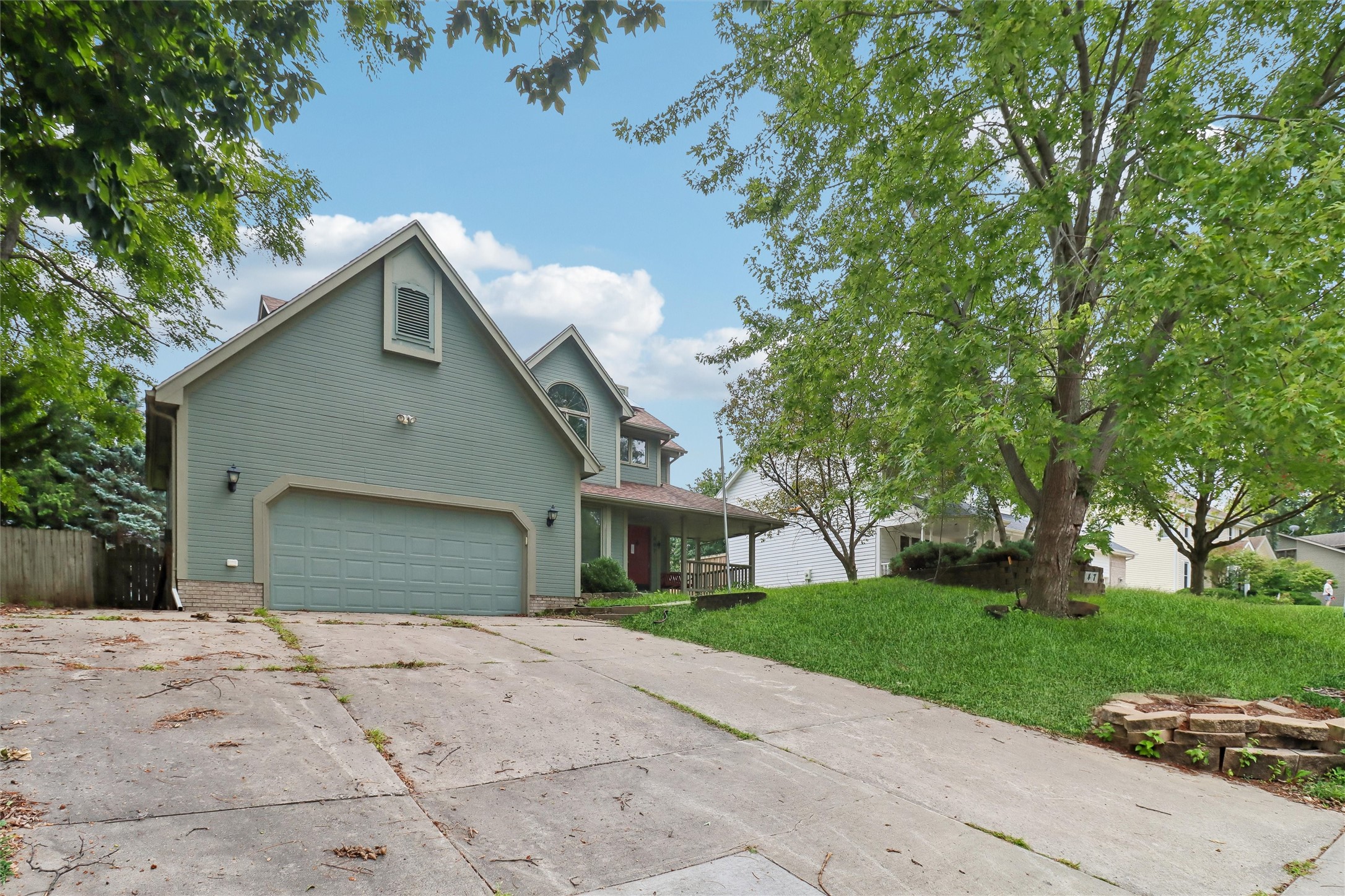 467 Edgewood Lane — photo