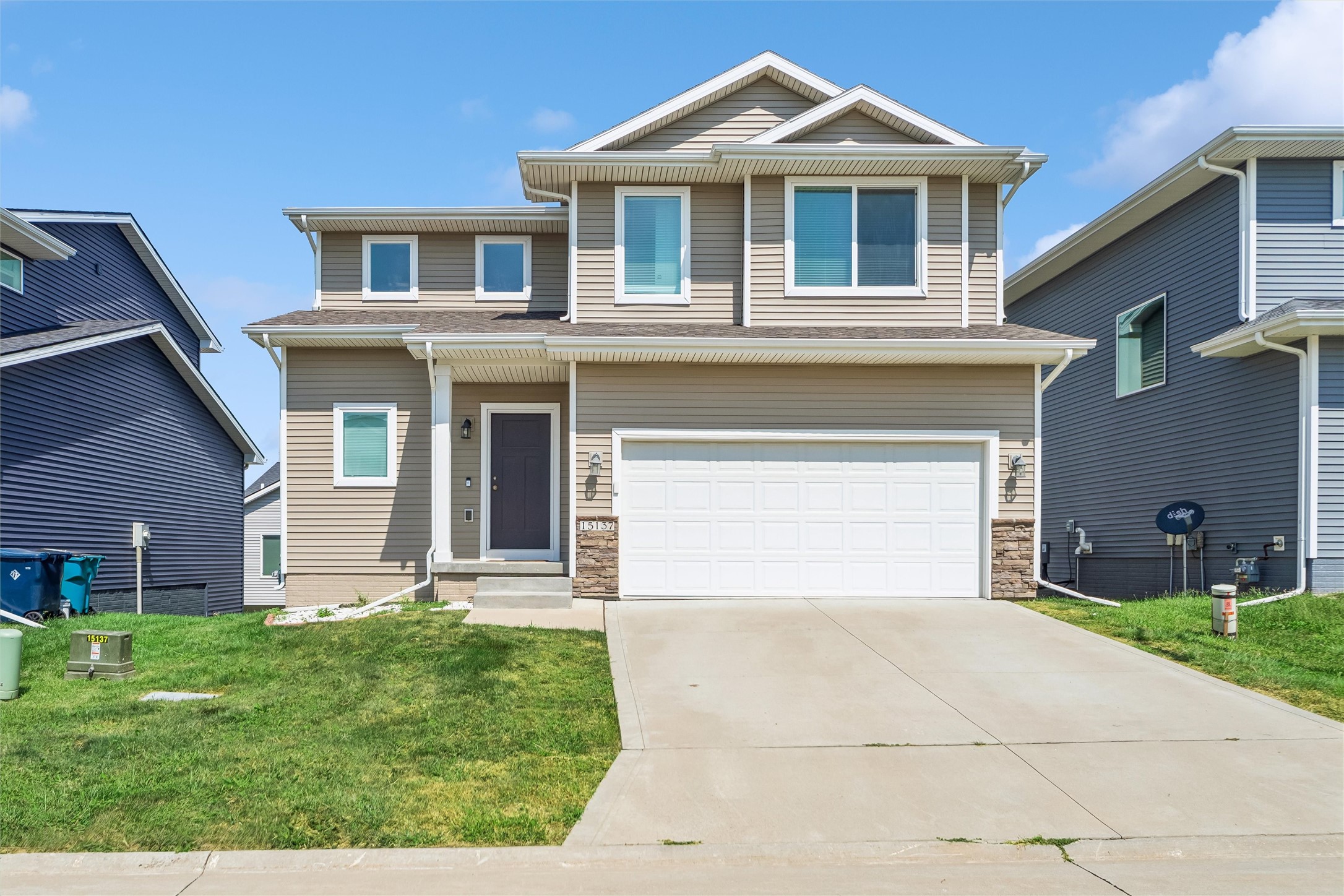 15137 Foxglove Lane — photo