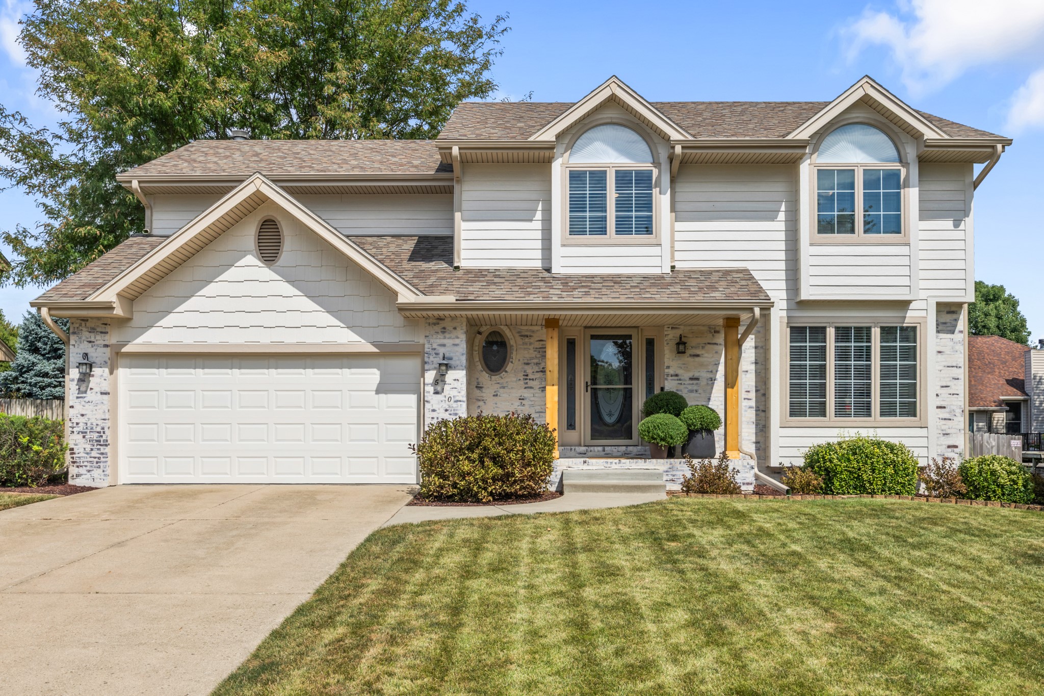 510 NE Stone Valley Drive — photo