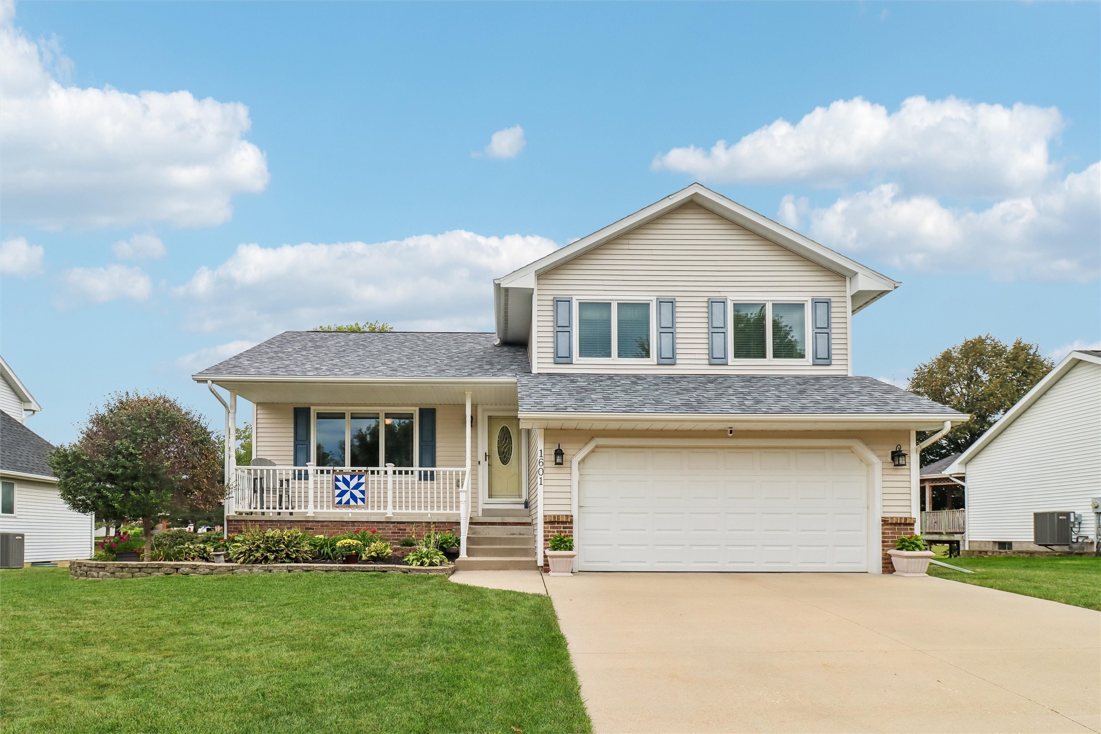 1601 NW North Creek Drive — photo