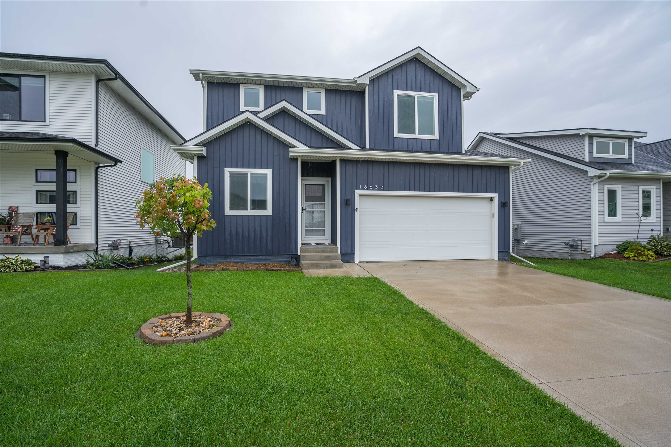 16632 Oakwood Drive — photo