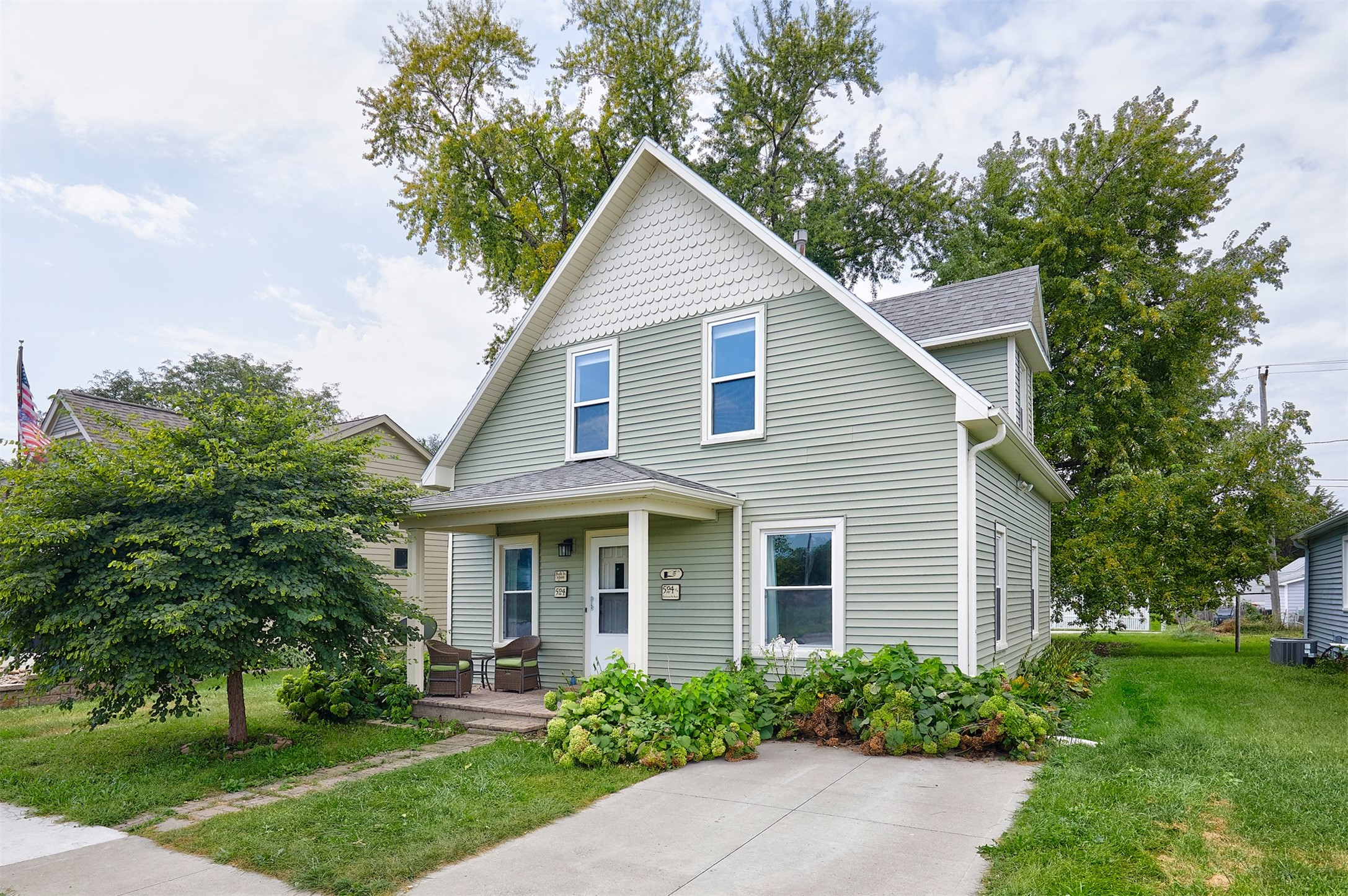 504 SW Walnut Street — photo